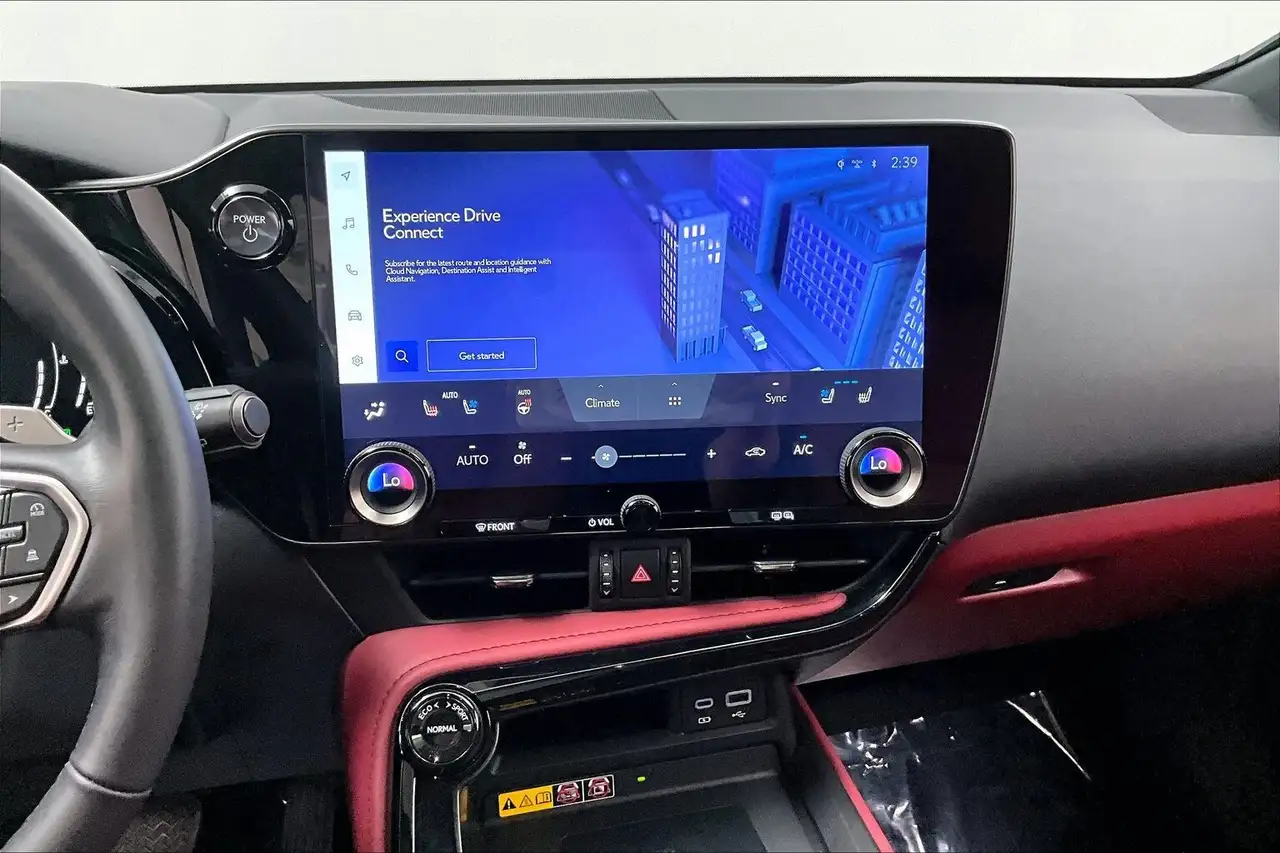 Lexus NX fotografie Lexus NX