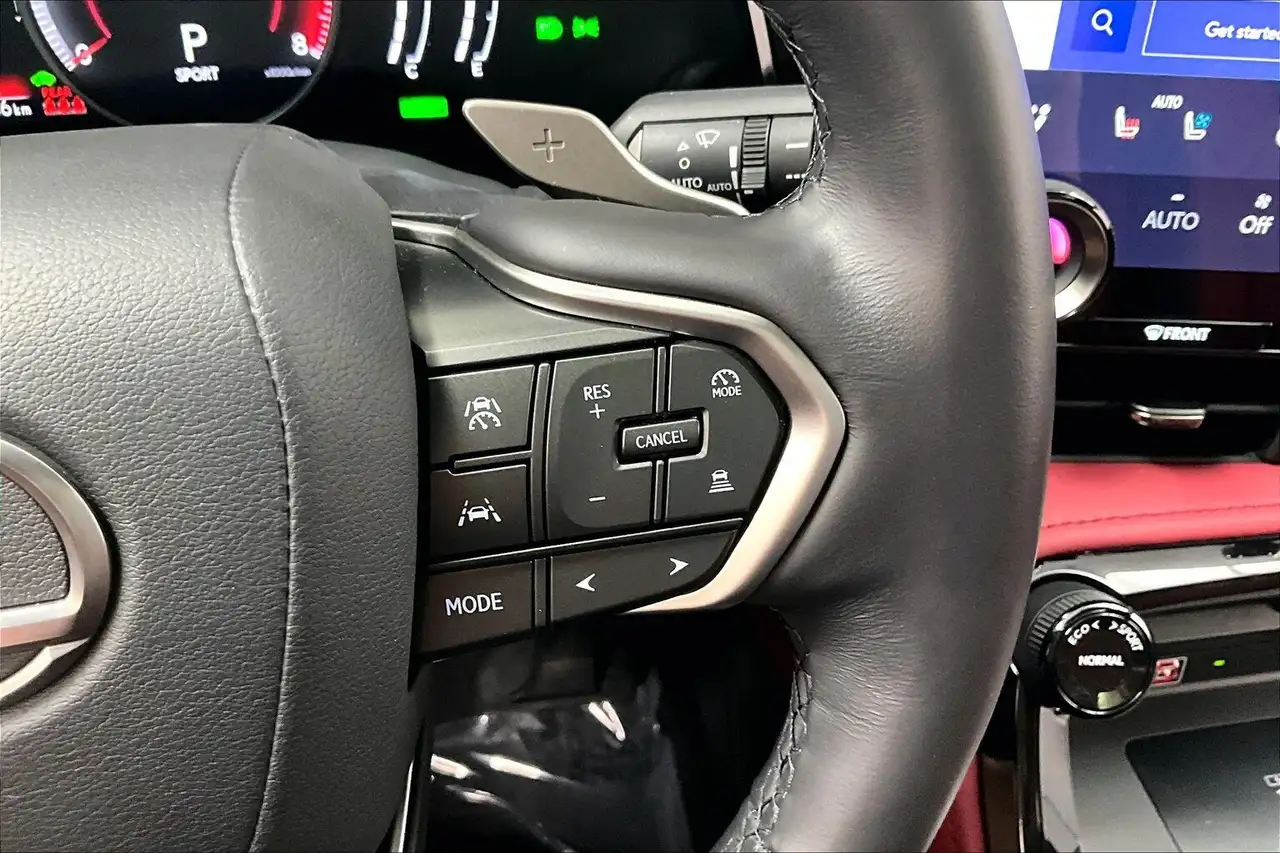 Lexus NX fotografie Lexus NX