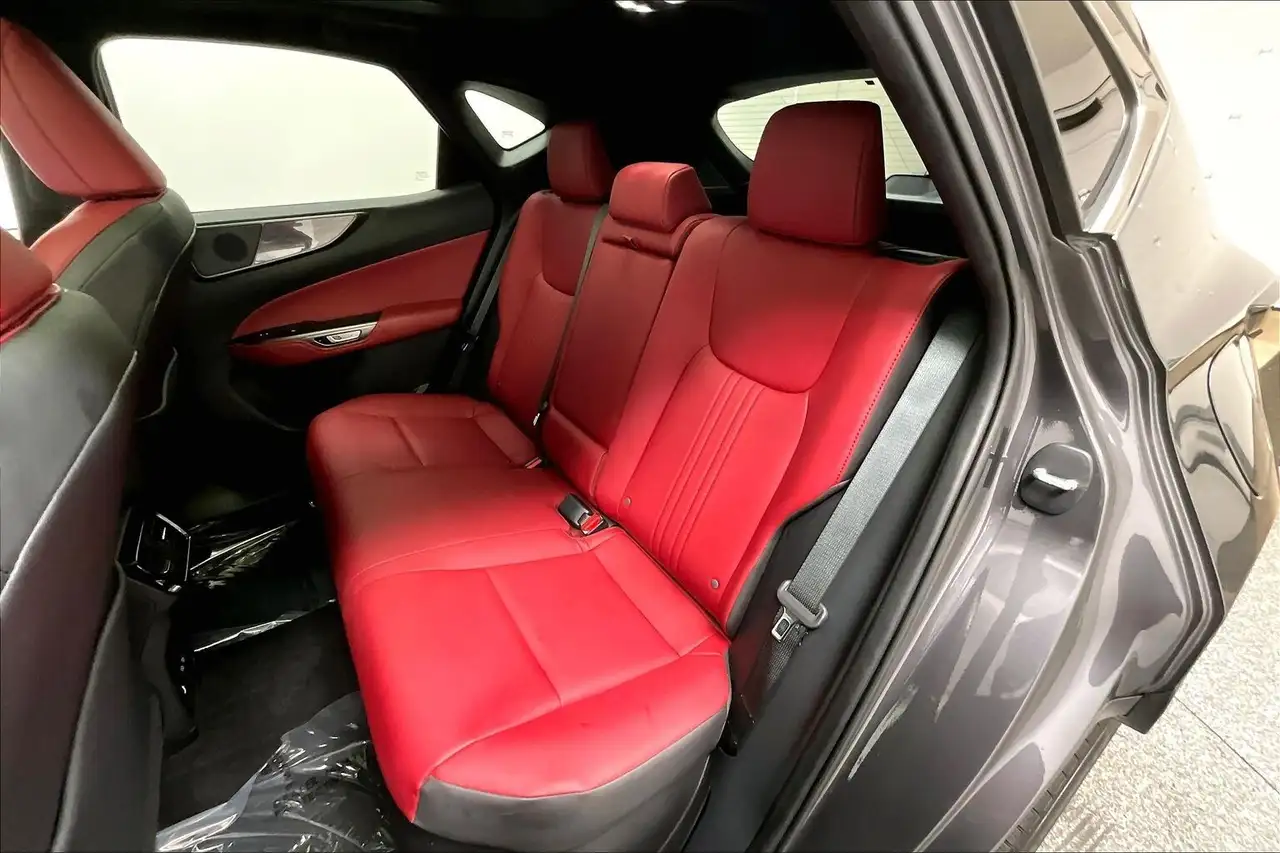 Lexus NX fotografie Lexus NX
