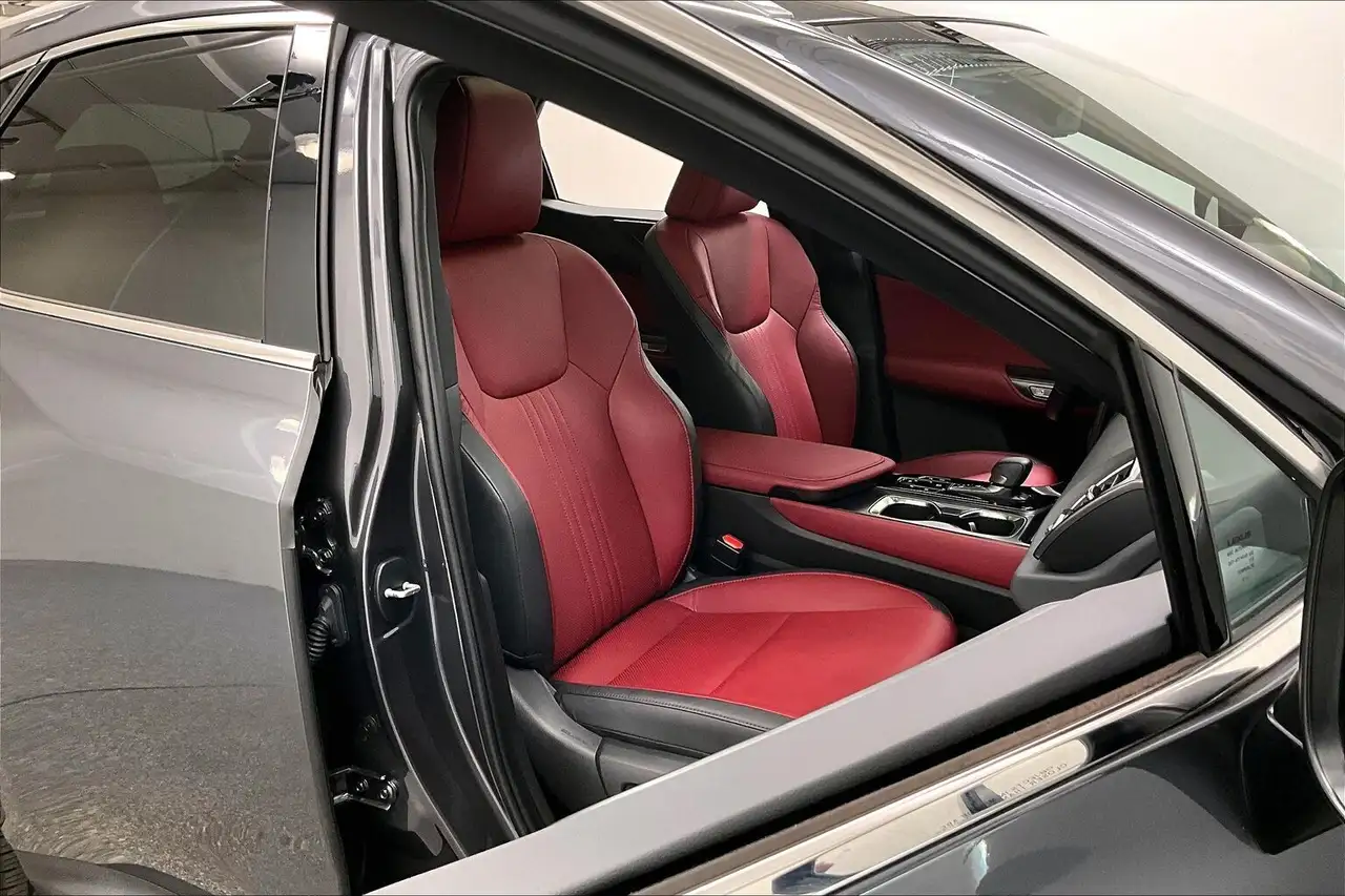 Lexus NX fotografie Lexus NX