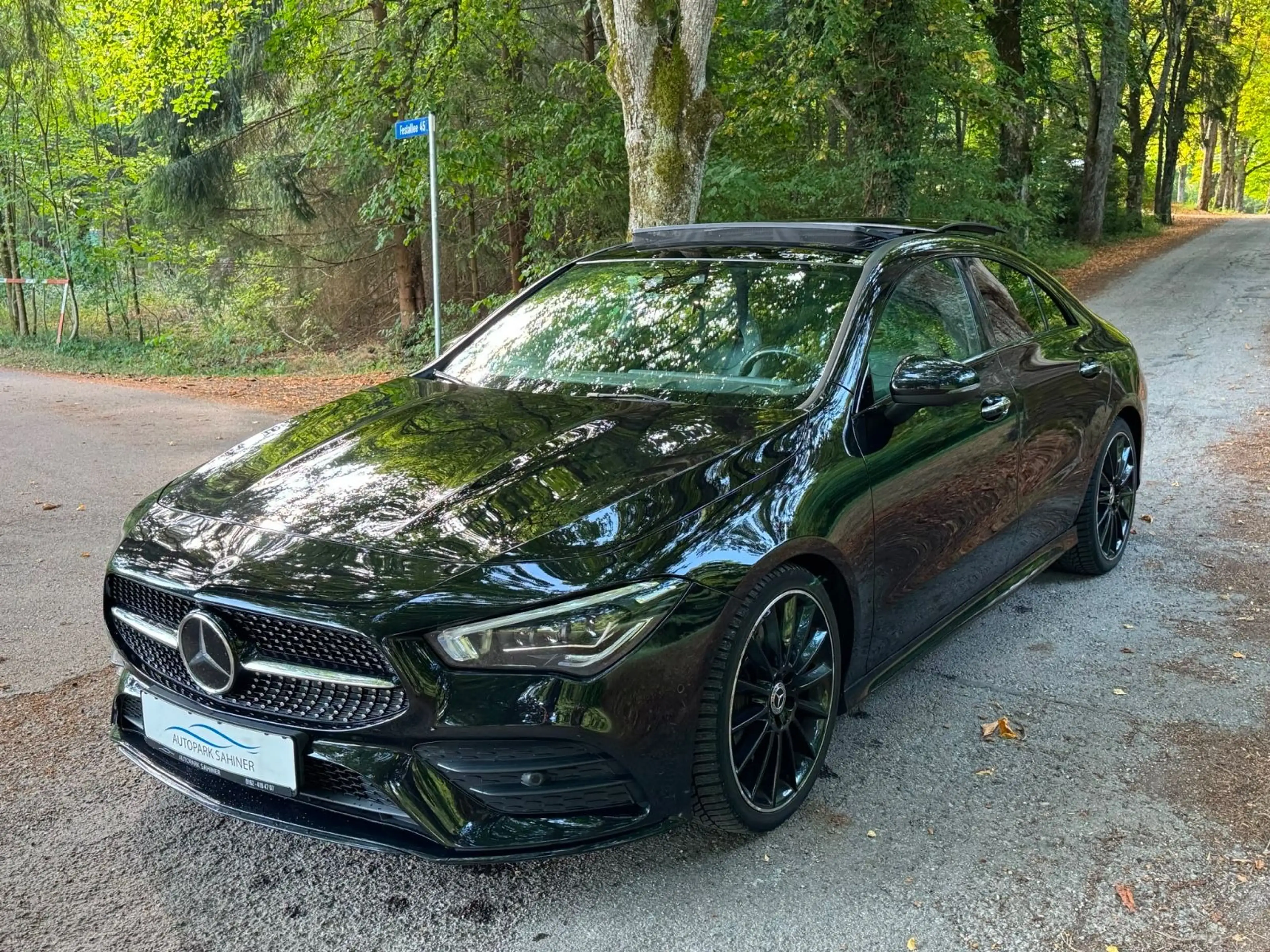 Mercedes-Benz CLA 220 AMG — photo 3