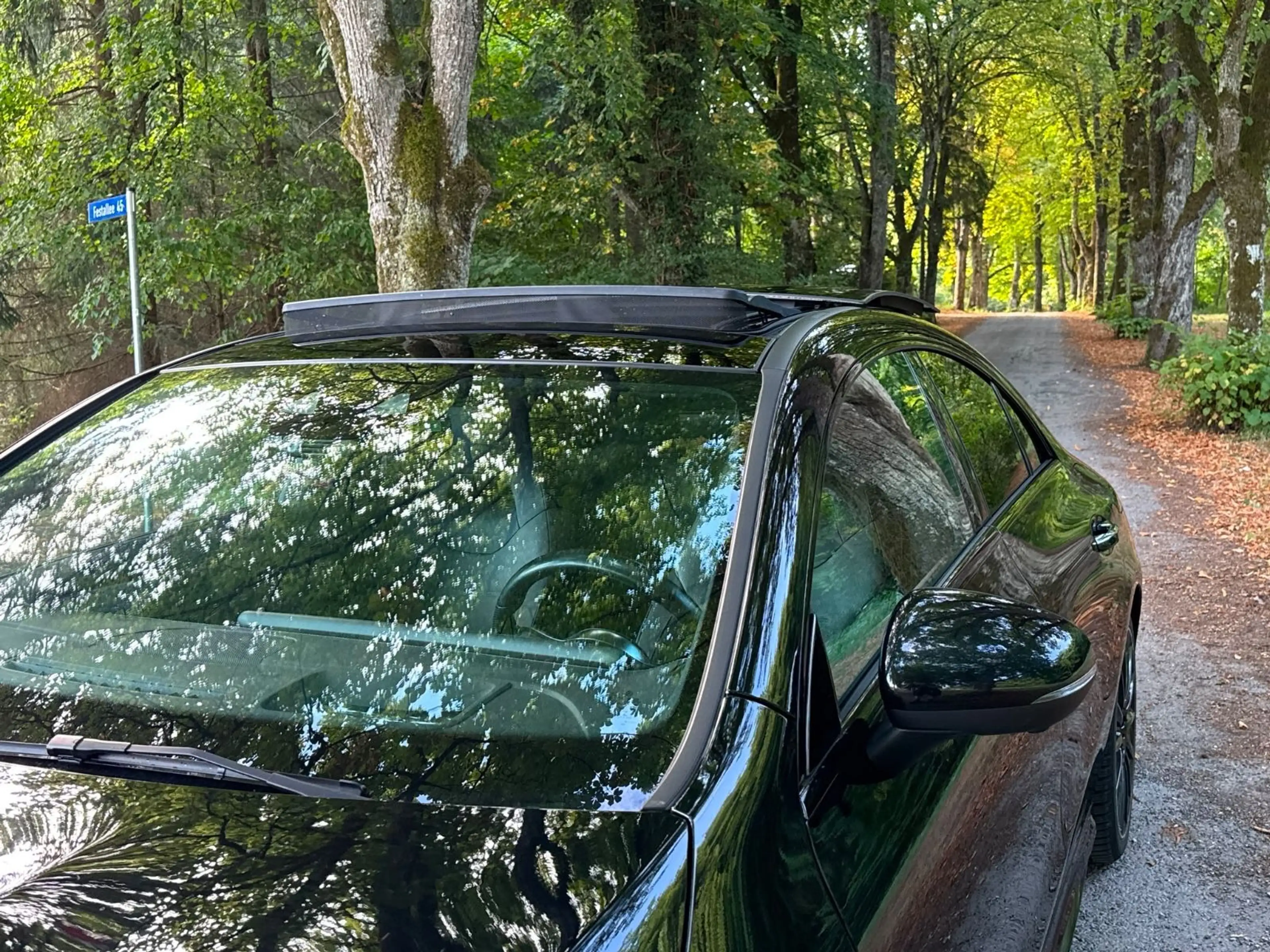 Mercedes-Benz CLA 220 AMG — photo 5