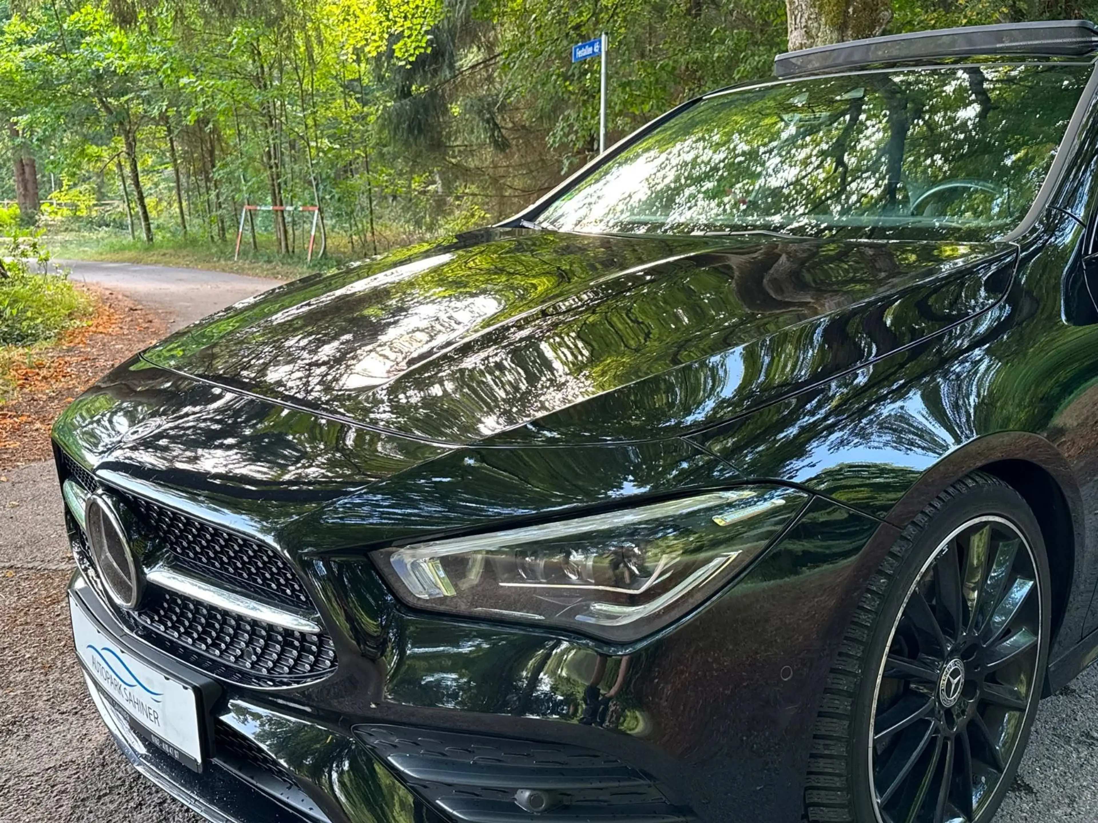 Mercedes-Benz CLA 220 AMG — photo 2