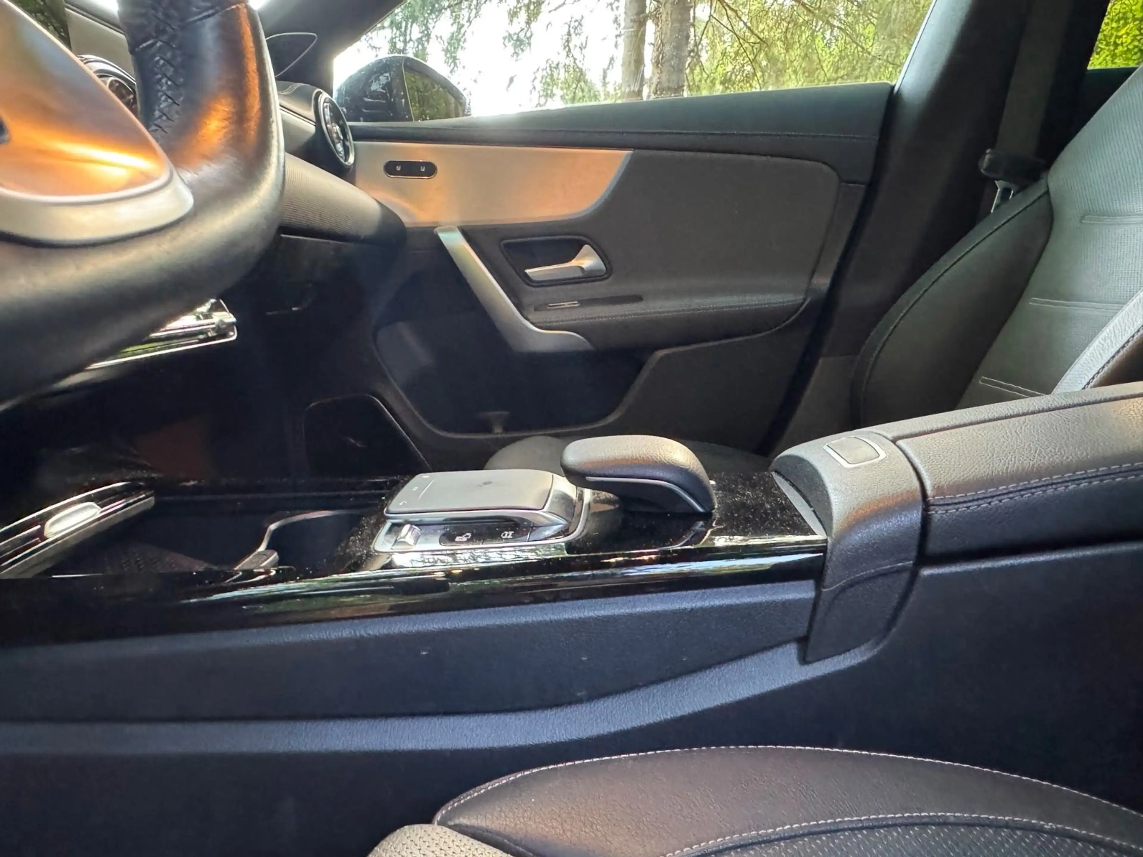 Mercedes-Benz CLA 220 AMG — photo 15