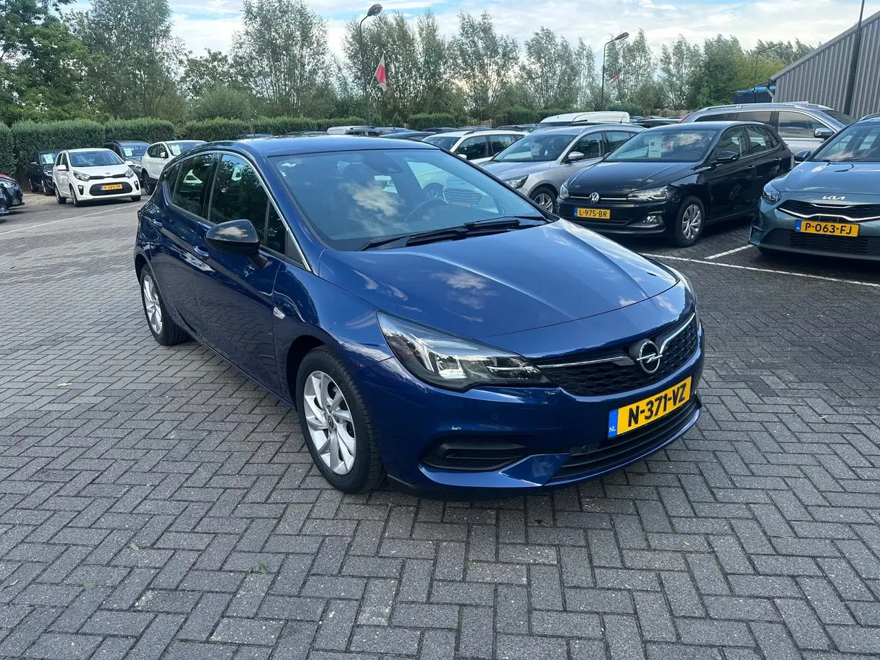 Opel Astra 1.2 Business Elegance,leer,navigatie ,pdc voor en, миниатюра 2