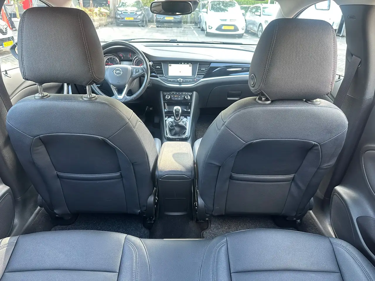 Opel Astra 1.2 Business Elegance,leer,navigatie ,pdc voor en, миниатюра 7