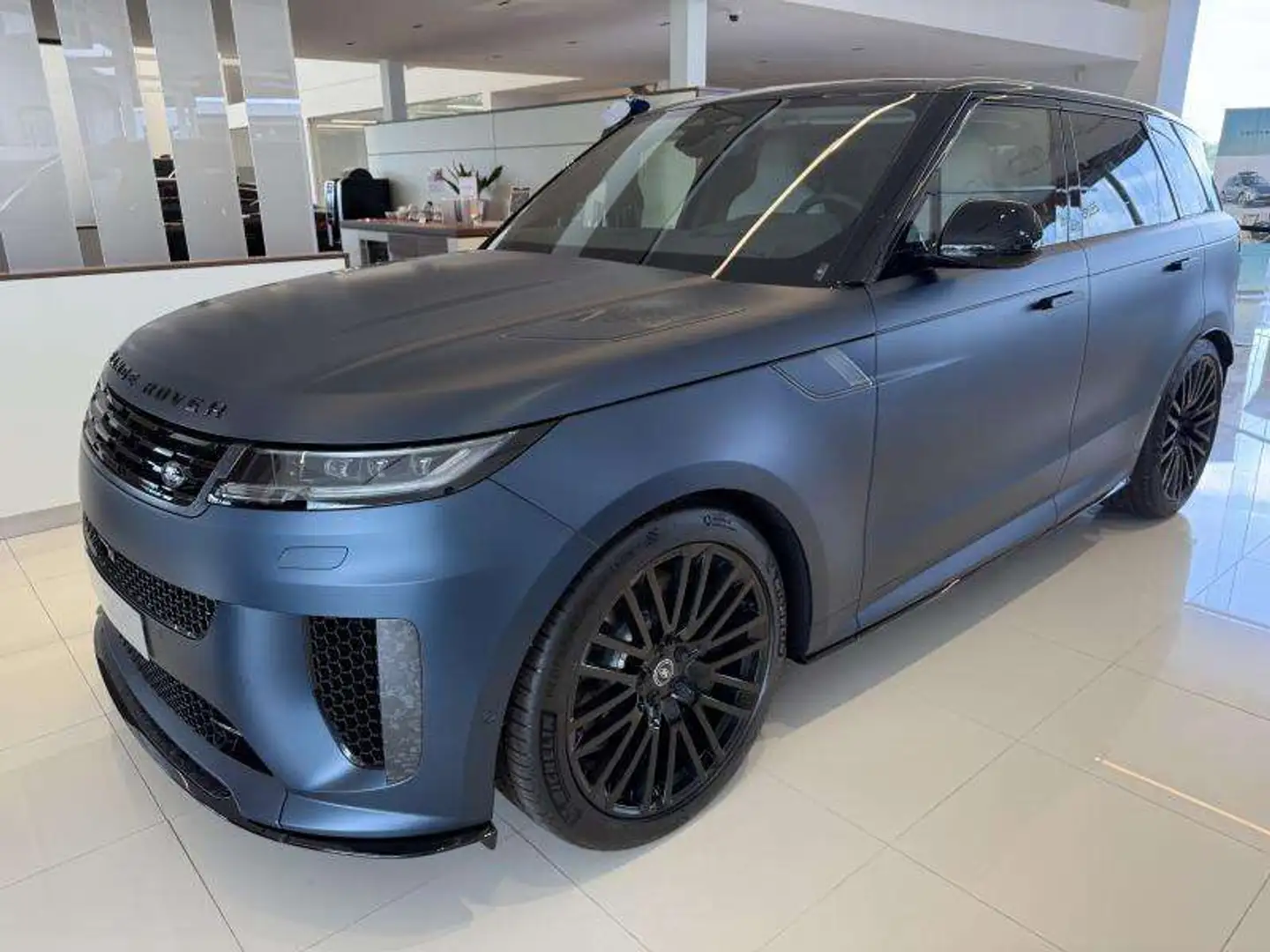 Land Rover Range Rover Sport P635 SV Edition Two Bleu - 1