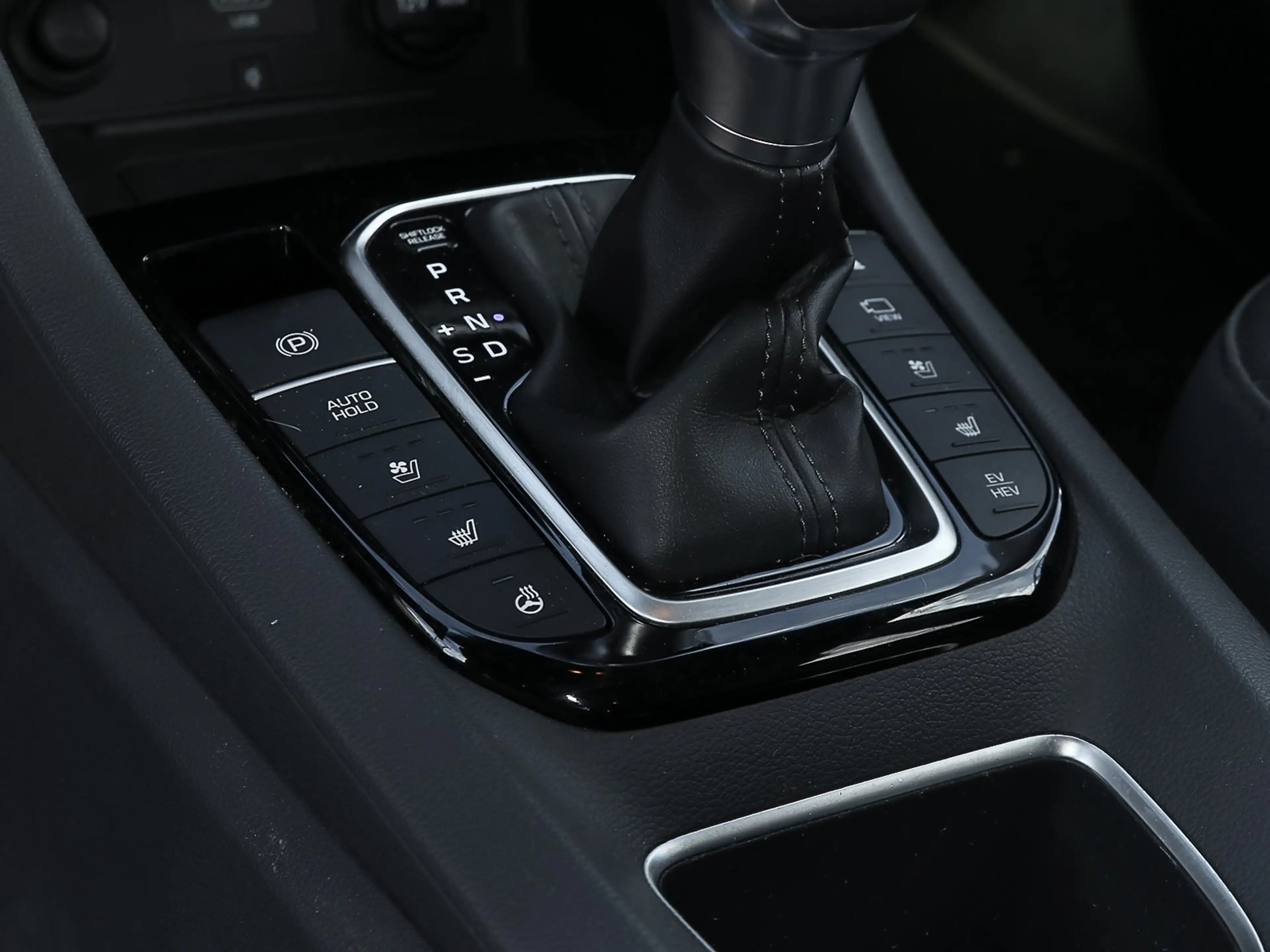 Hyundai IONIQ 1.6 GDI Prime ACC/Kam./KeyLess/LED/Leder — photo 14