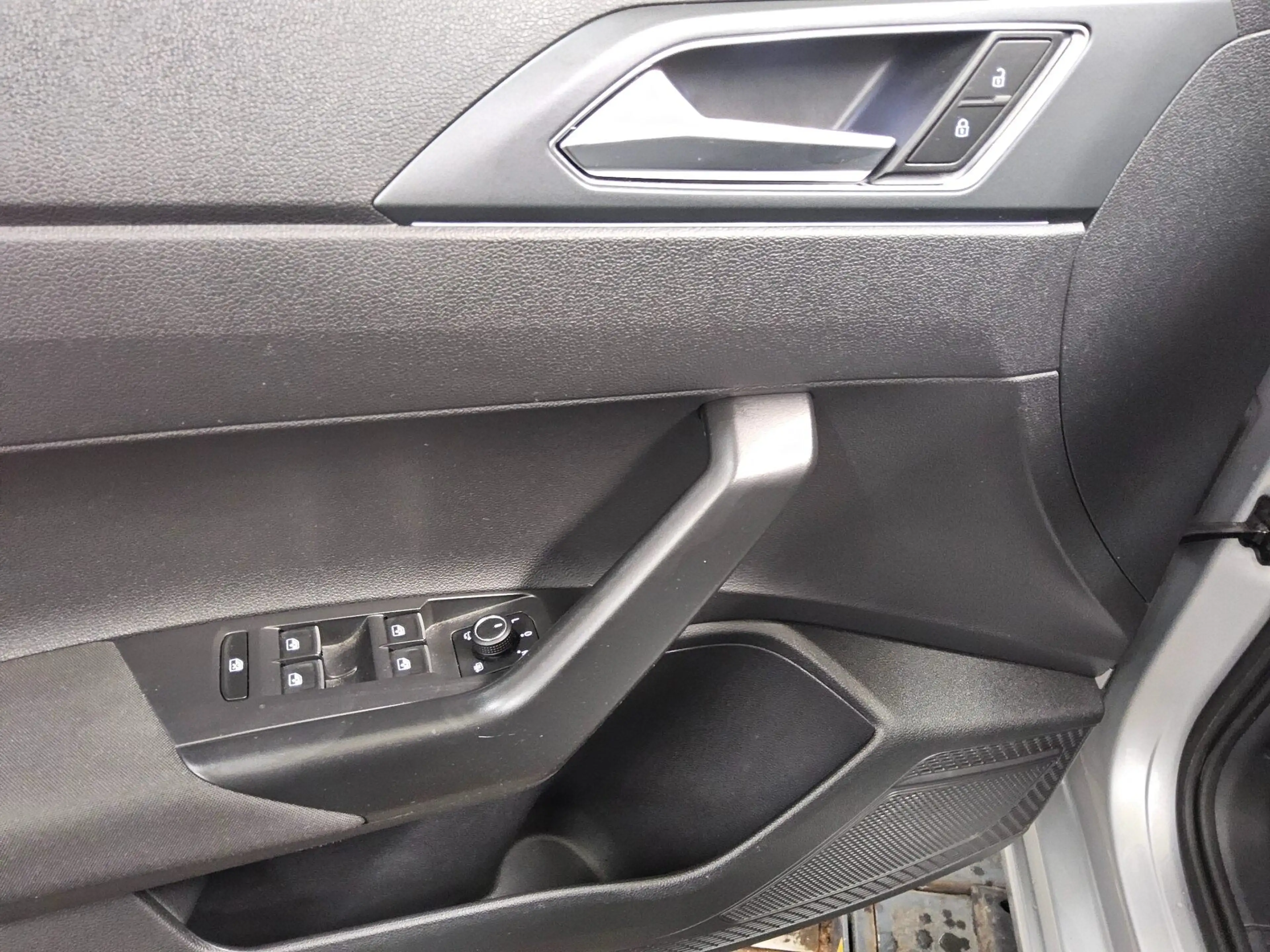 Volkswagen Taigo — photo 10