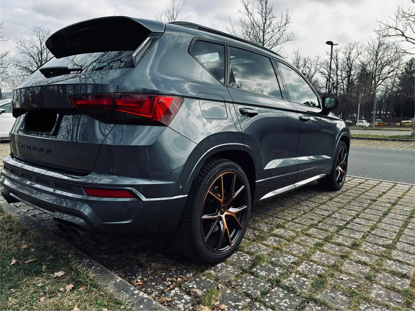 CUPRA Ateca 2.0 TSI 4Drive DSG BEATS/PANO/BREMBO - 1