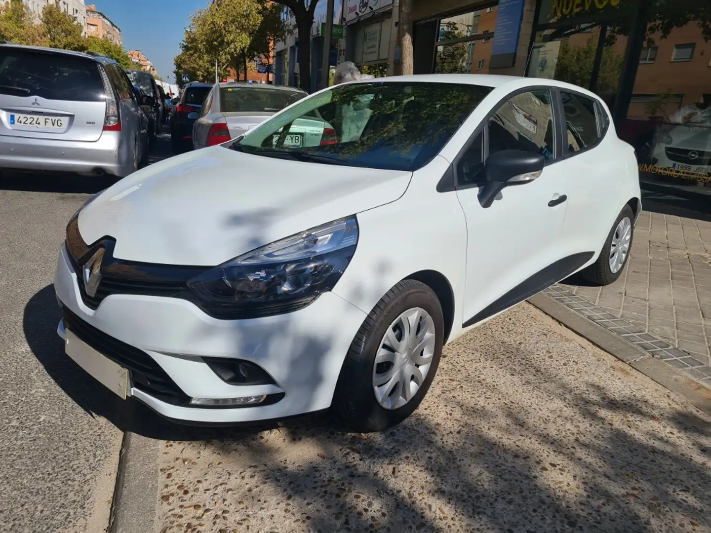 Renault Clio TCe Energy GLP Business 66kW - 1