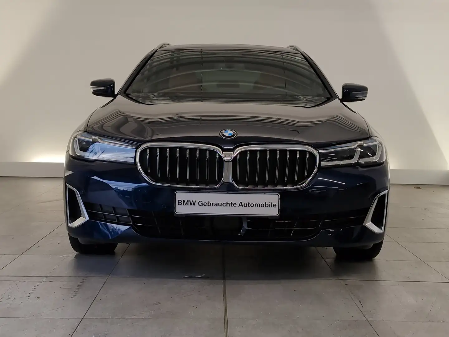 BMW 540 d xDrive Tour Luxury Line Navi/Laser/AHK/Pano HuD/ Blau - 2