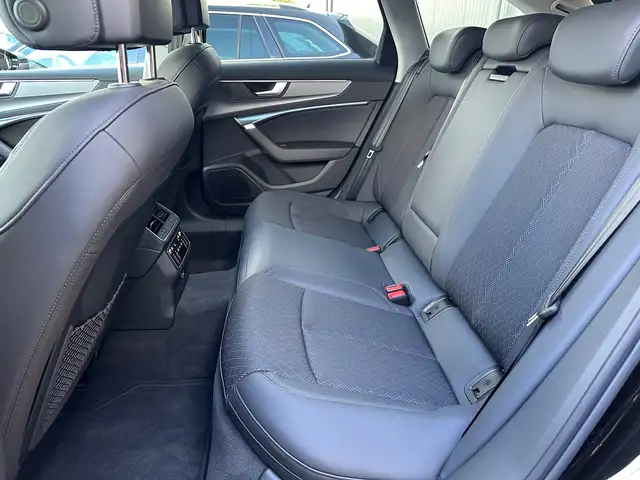 Audi A6 view 10