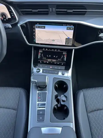 Audi A6 Allroad view 12