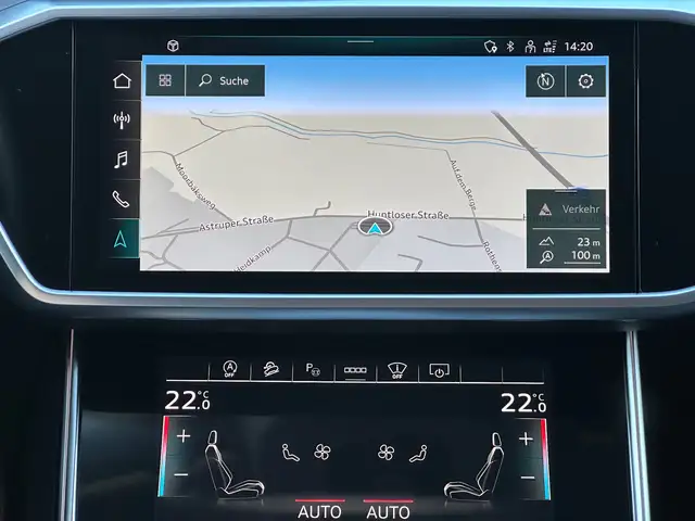 Audi A6 view 14