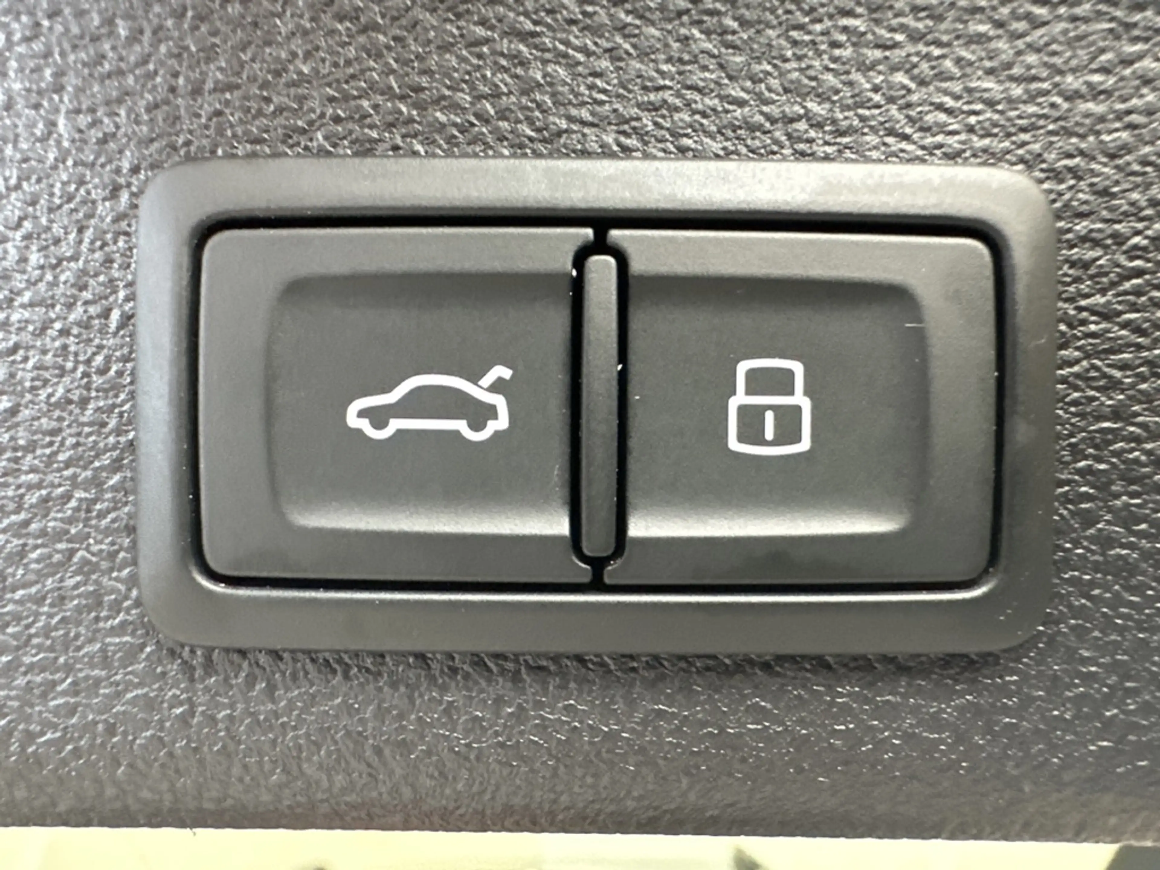Audi A6 allroad 40 TDI Quattro NAV+LED+360°+V-COCKPIT+18ZOLL+PP — photo 7