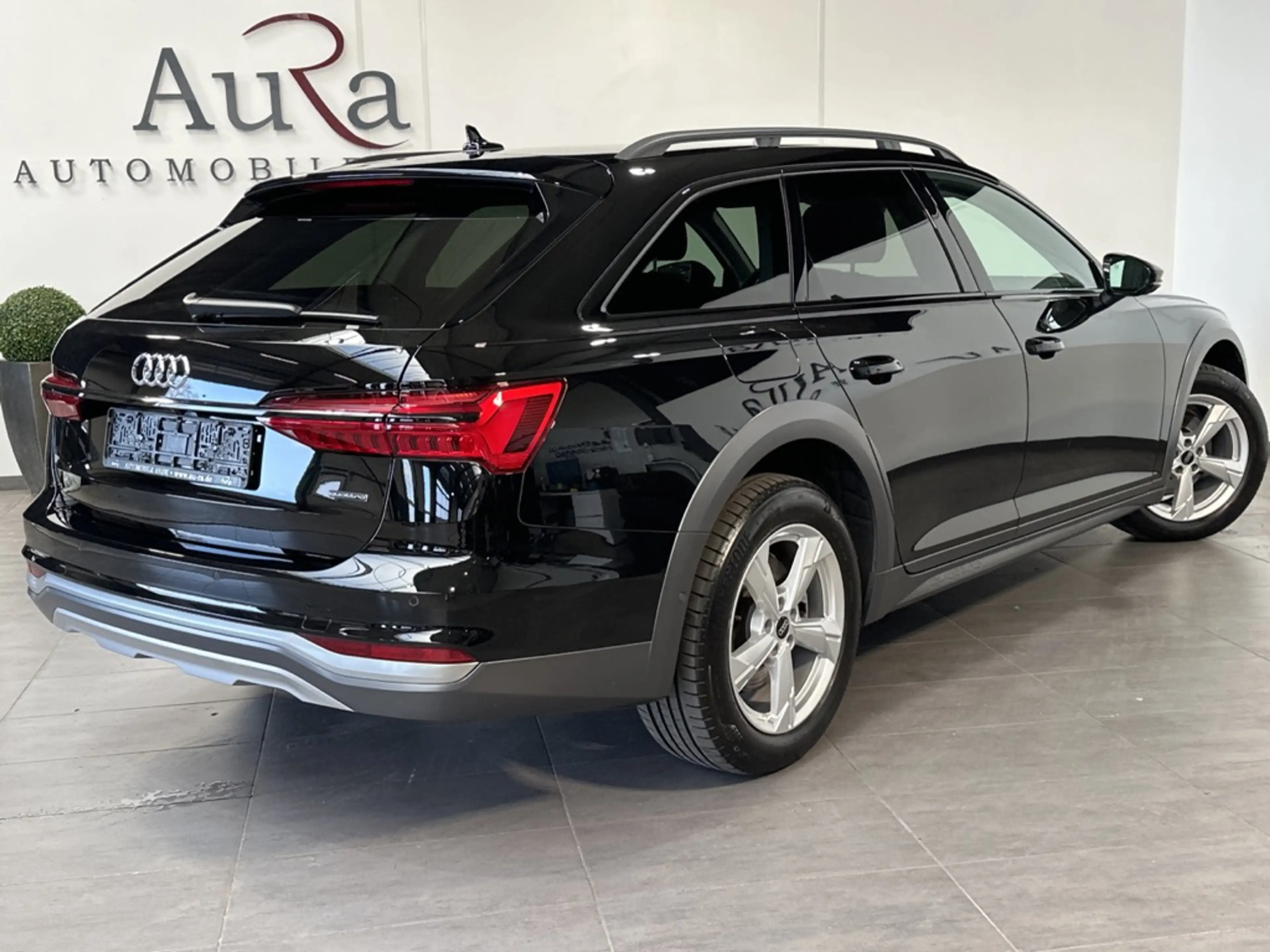 Audi A6 allroad 40 TDI Quattro NAV+LED+360°+V-COCKPIT+18ZOLL+PP — photo 4