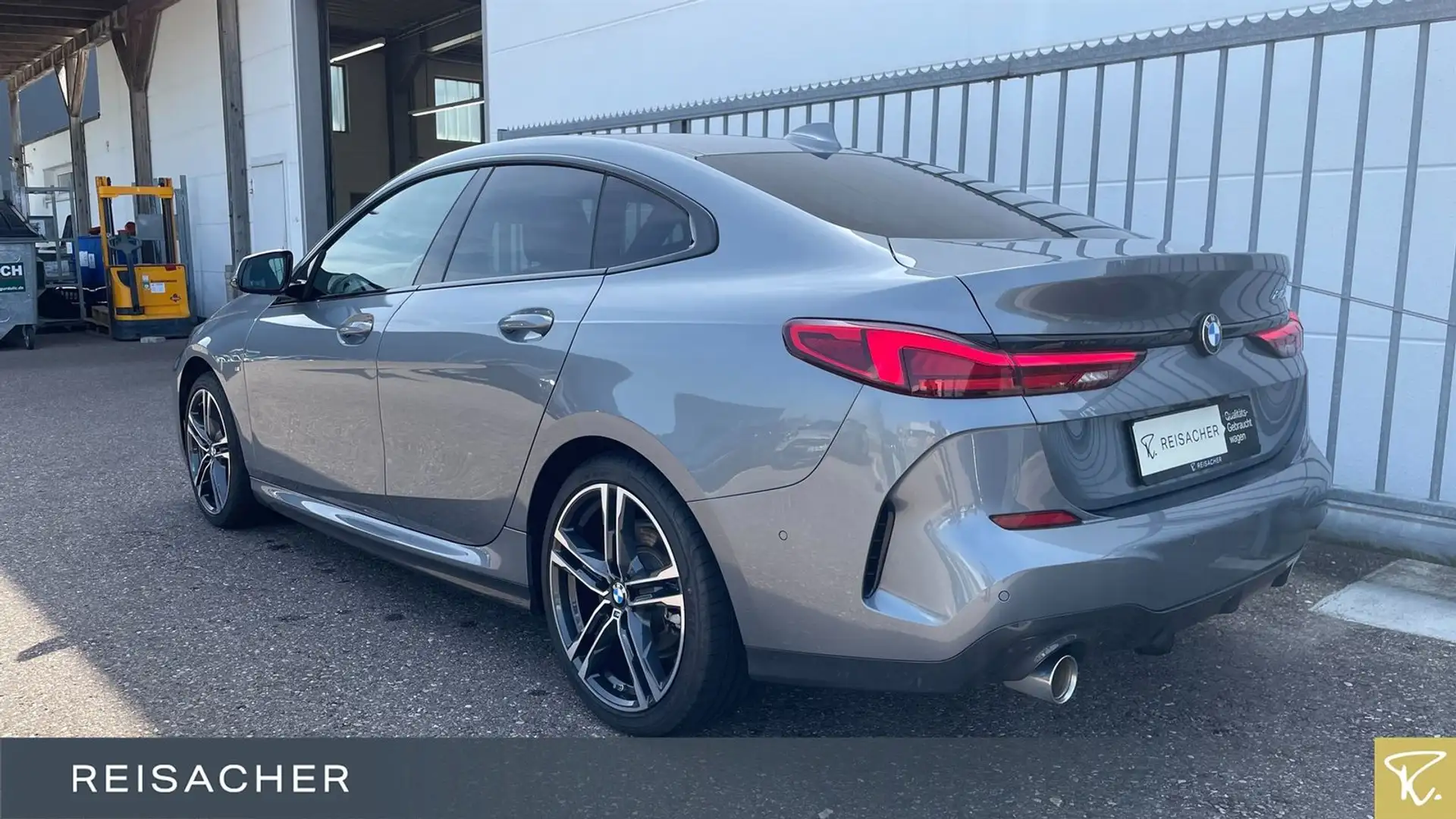 BMW 218iA Gran Coupé DKG M-Sport,Pano,AHK,LCProf Gris - 2