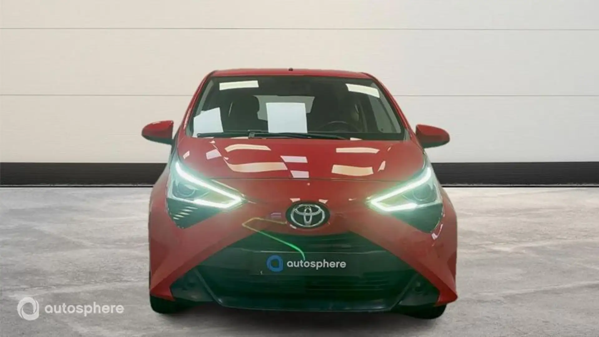 Toyota Aygo 1.0 VVT-i 69ch x-play 3p - 2