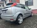 Ford Focus 1.8 Futura - thumbnail 1