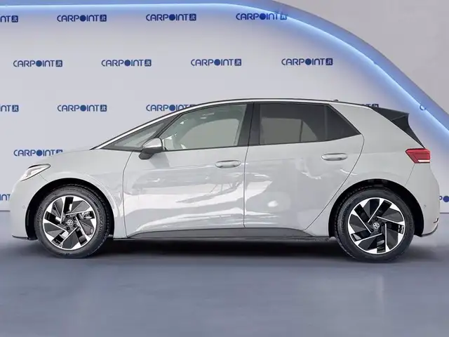 Volkswagen Id.3 view 4