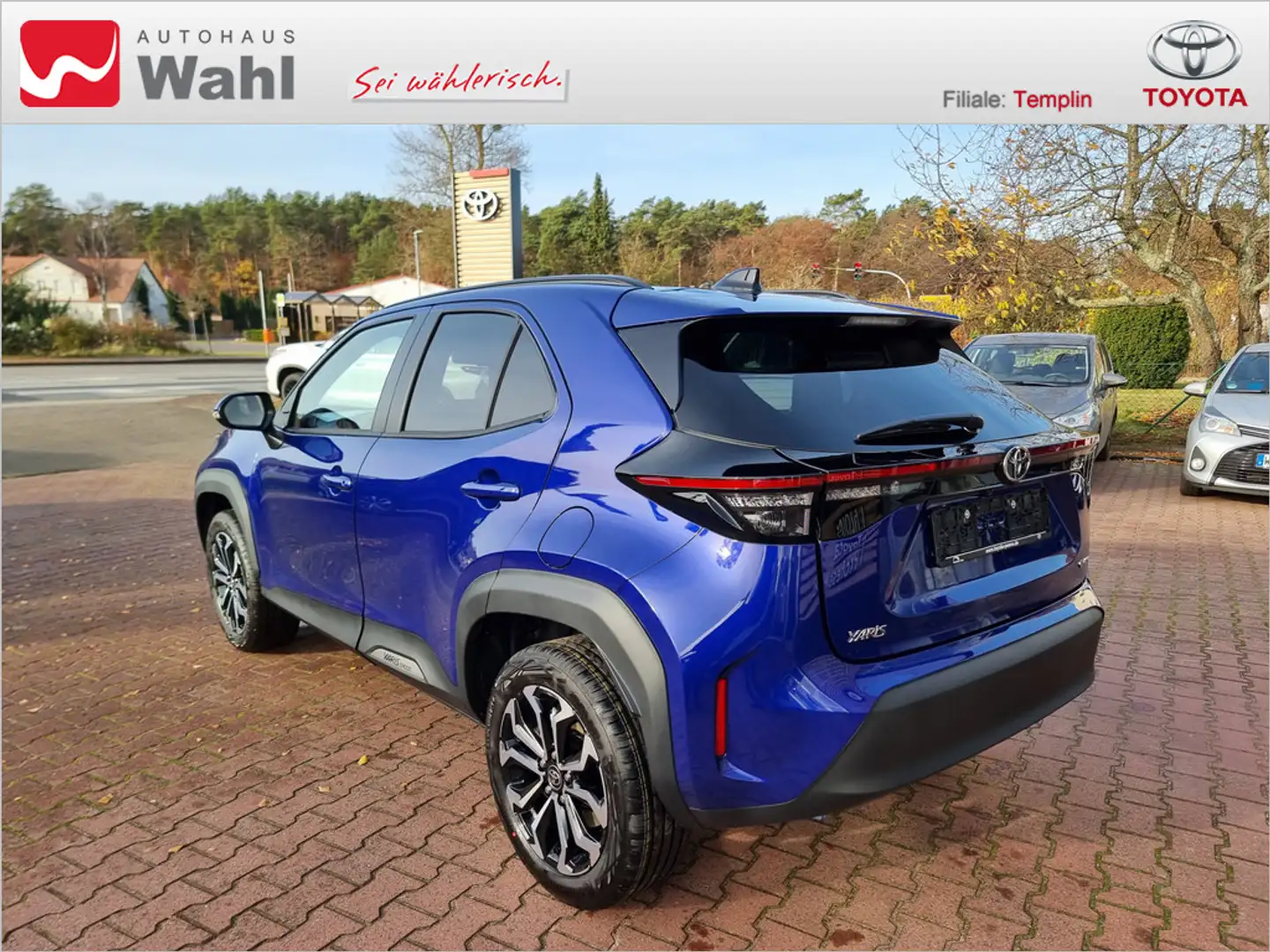 Toyota Yaris Cross 1.5 Hybrid FWD Teamplayer Blau - 2