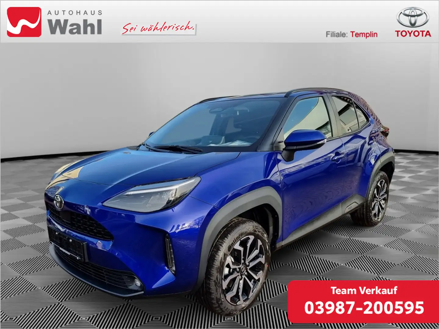 Toyota Yaris Cross 1.5 Hybrid FWD Teamplayer Blau - 1