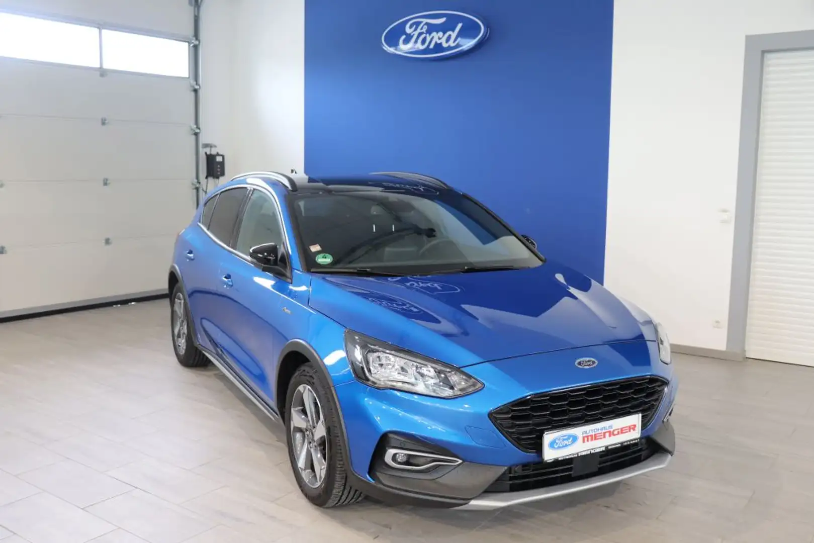 Ford Focus 1.0 EcoBoost Start-Stopp-System ACTIVE X Blauw - 1