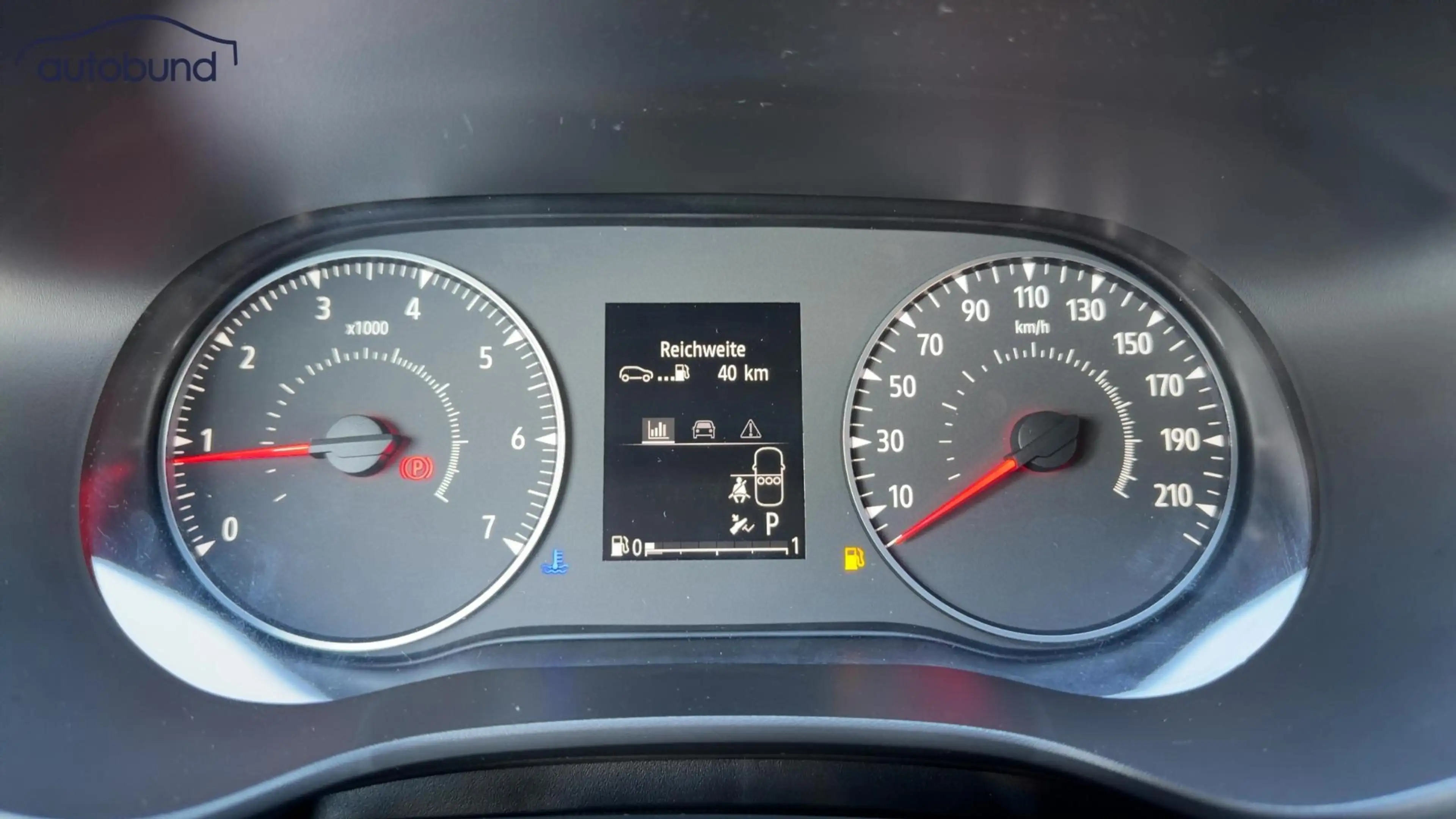Dacia Logan Dacia Logan III 1,0 TCe 90 CVT Black Edition Alu KA LED Link NAV NBA PDC RFK Shz — photo 11