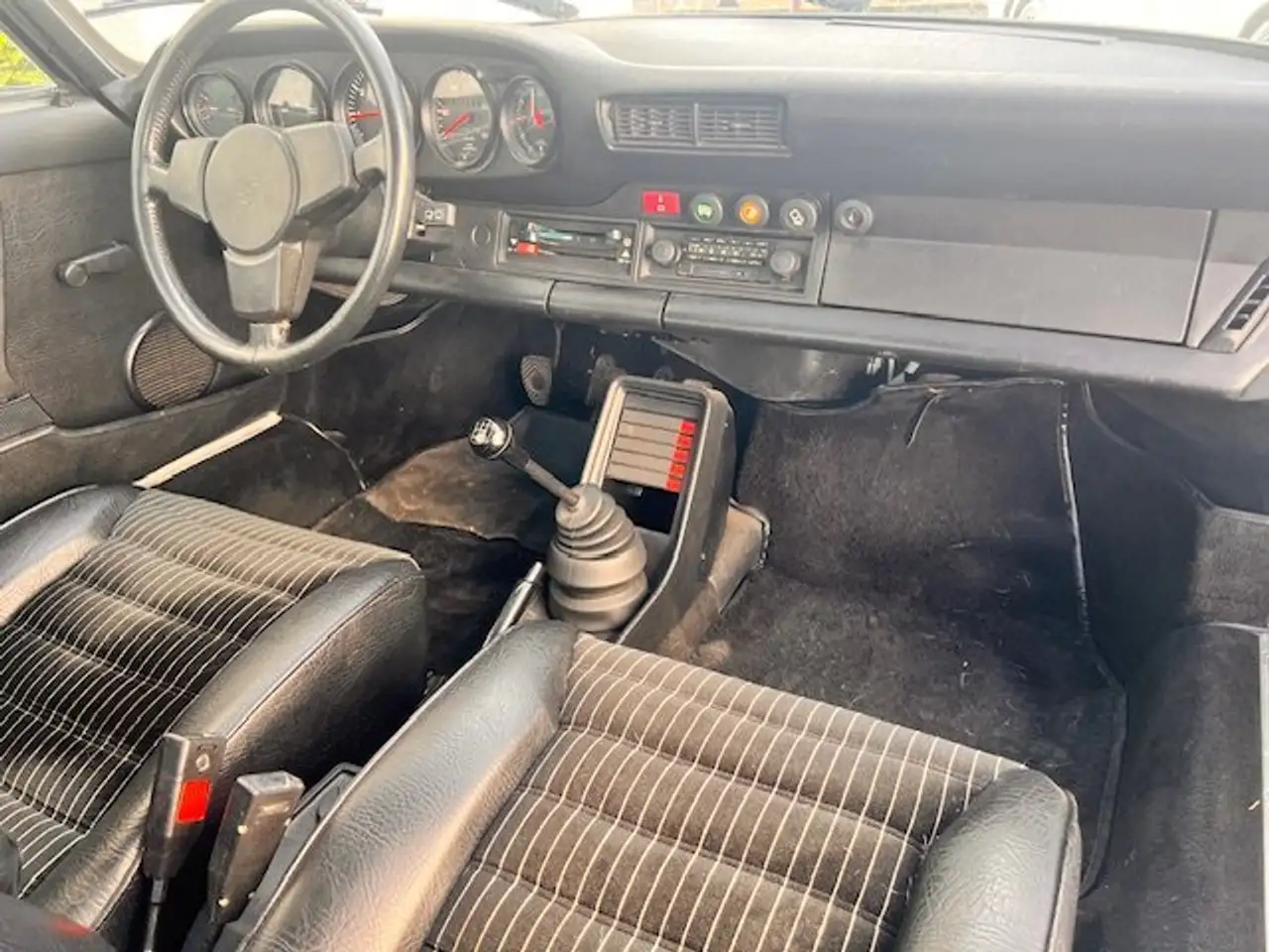 Porsche 911 SC 3.0, foto 11