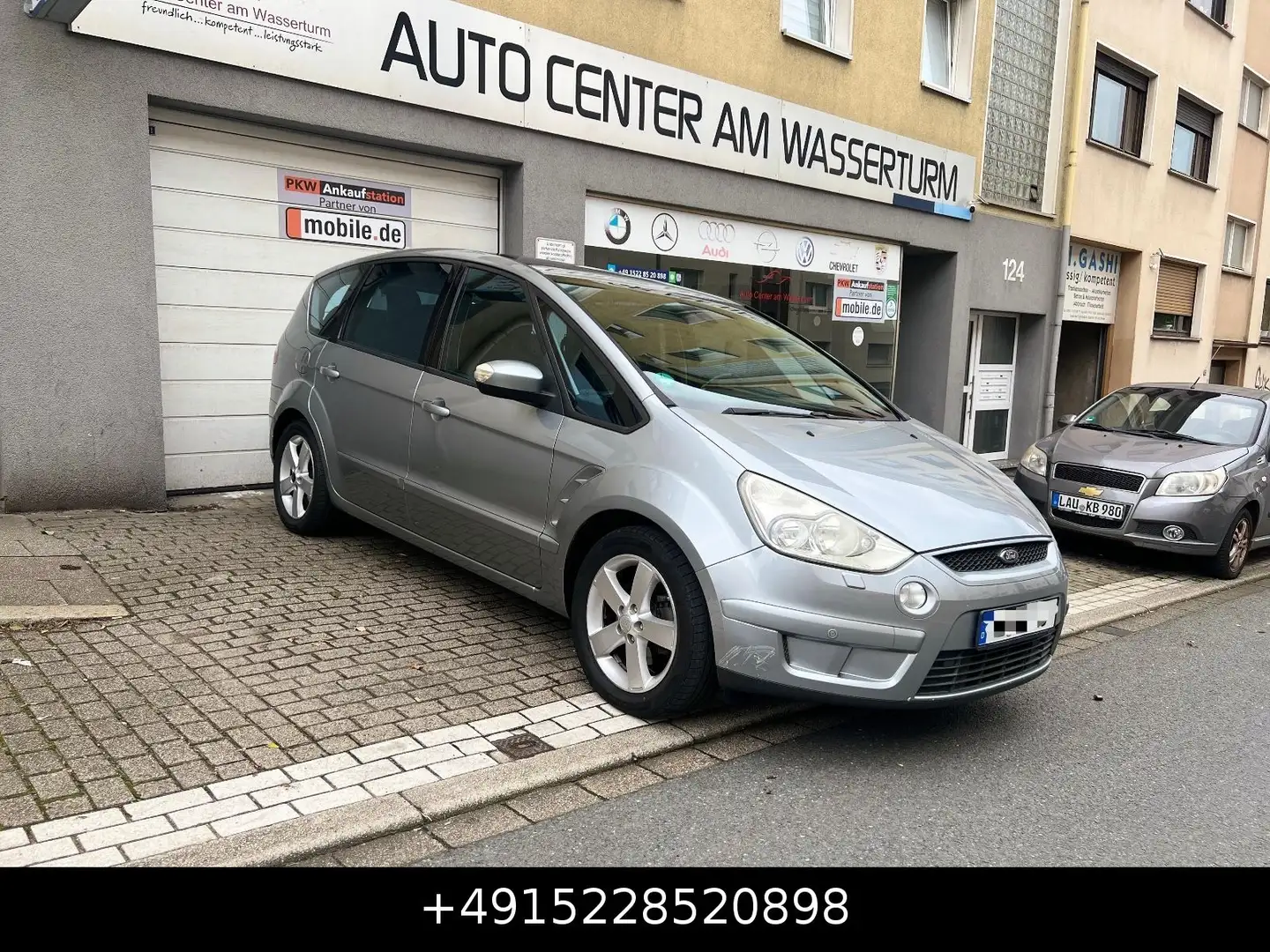 Ford S-Max 2.0 Titanium 7Sitzer|Pano|SHZ|Leder|1.Hand Silber - 2