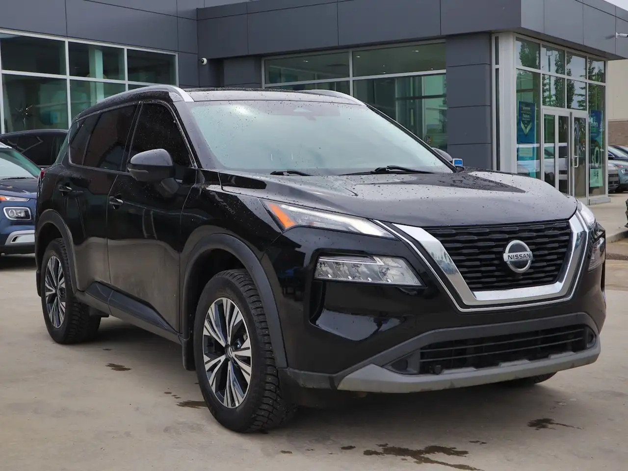 Nissan Rogue снимка Nissan Rogue
