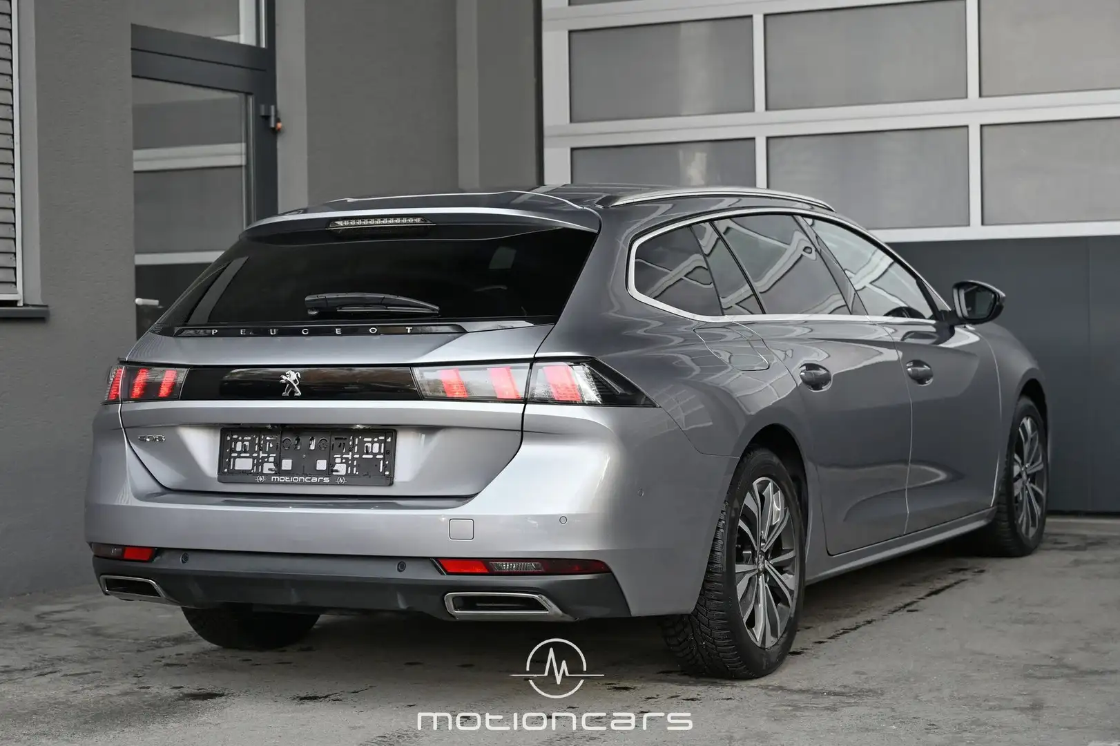 Peugeot 508 1.5 BlueHDi 130 SW Allure Pack Pickerl NEU Grau - 2