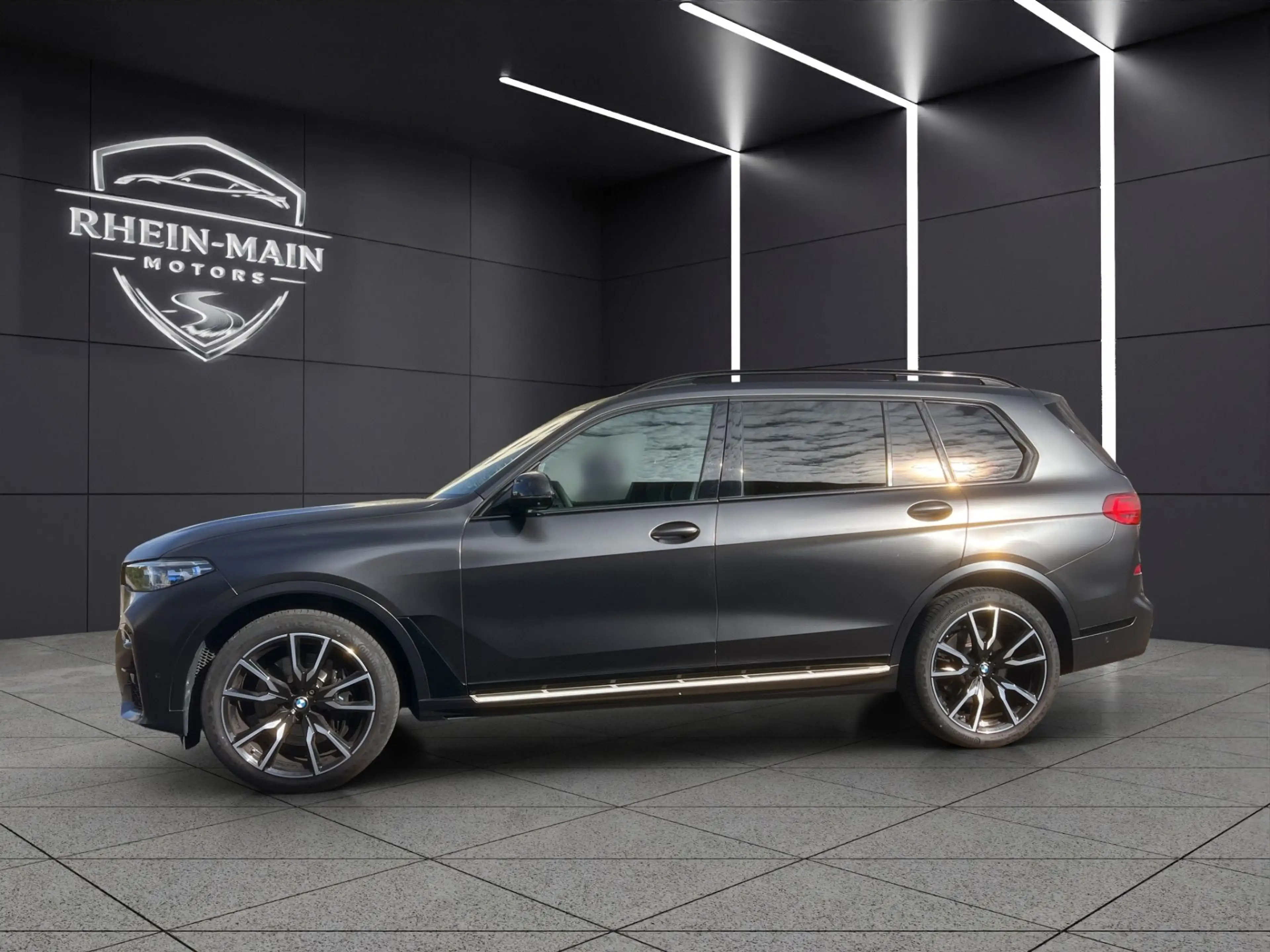 BMW X7 xDrive 40d MHD) M Sport Traum Ausstattung — photo 3