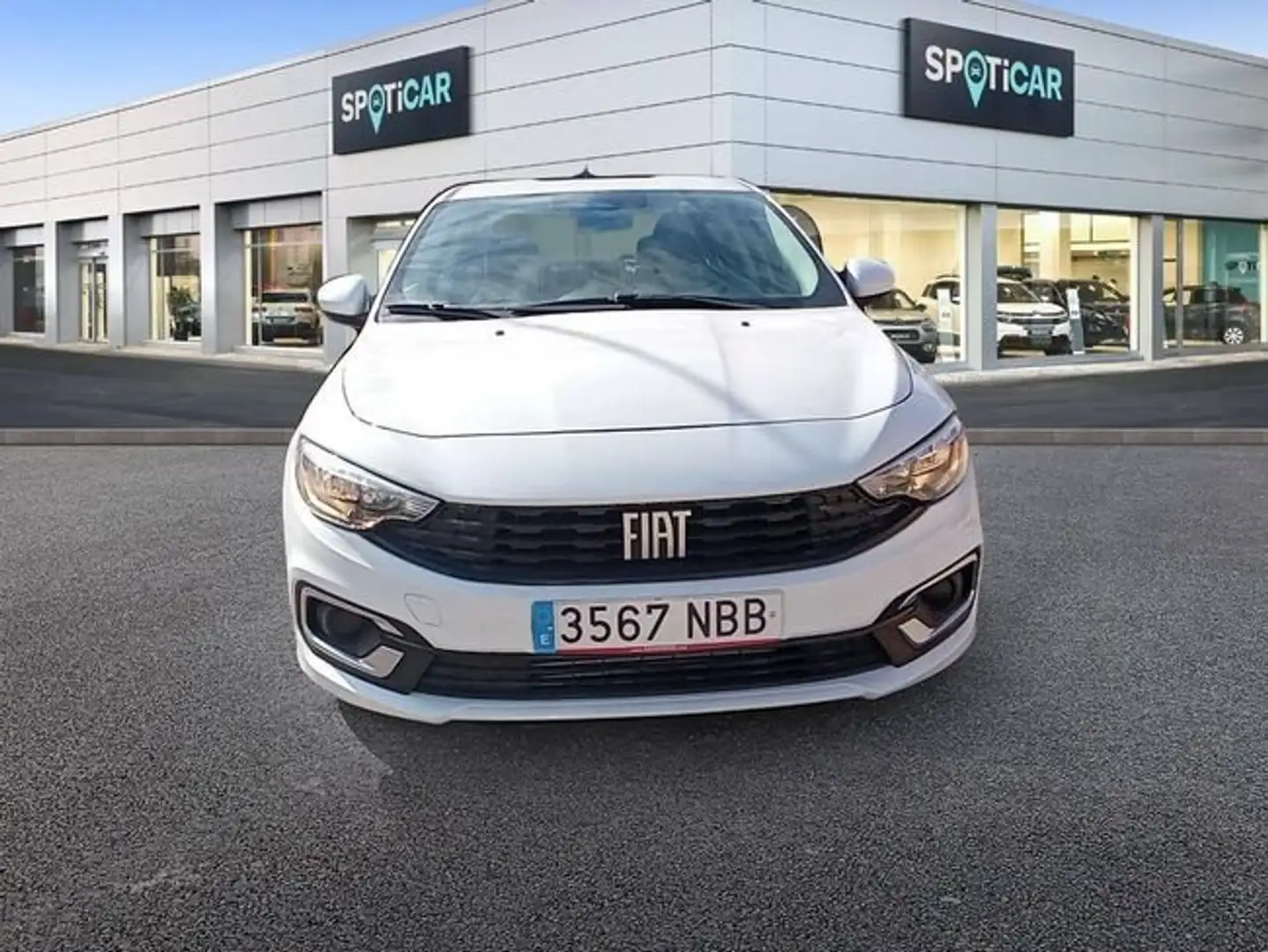 Fiat Tipo Sedán Diésel 1.6 96kW (130CV) manual 6v - Blanco - 2