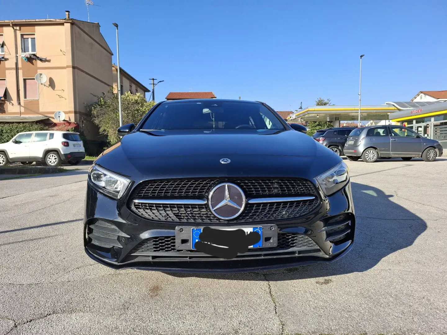 Mercedes-Benz 180 Premium Night Edition Negro - 1