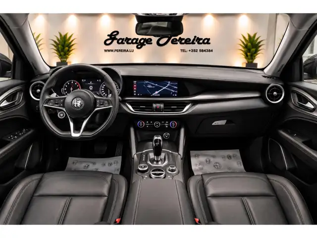 Alfa Romeo Stelvio view 6
