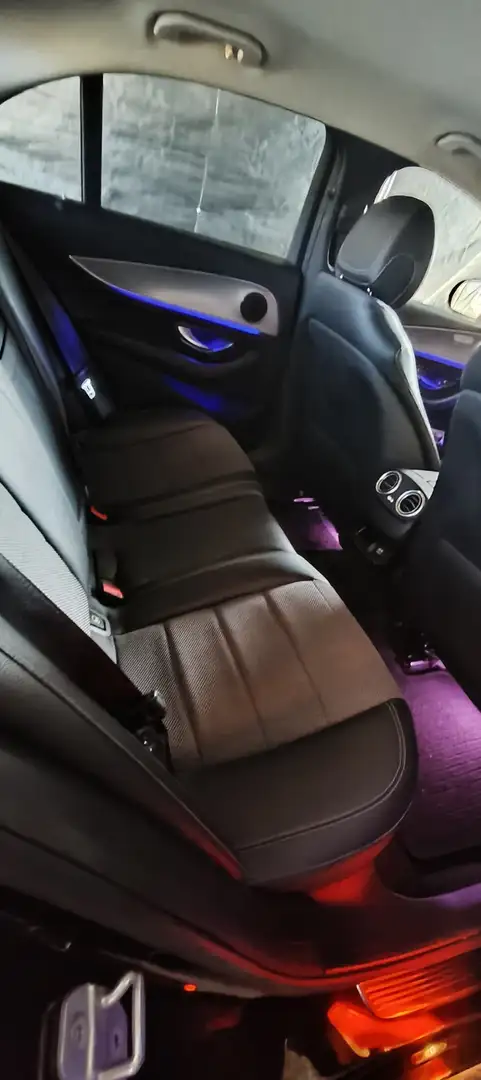 Mercedes-Benz E 220 d Exclusive 4matic auto - 1