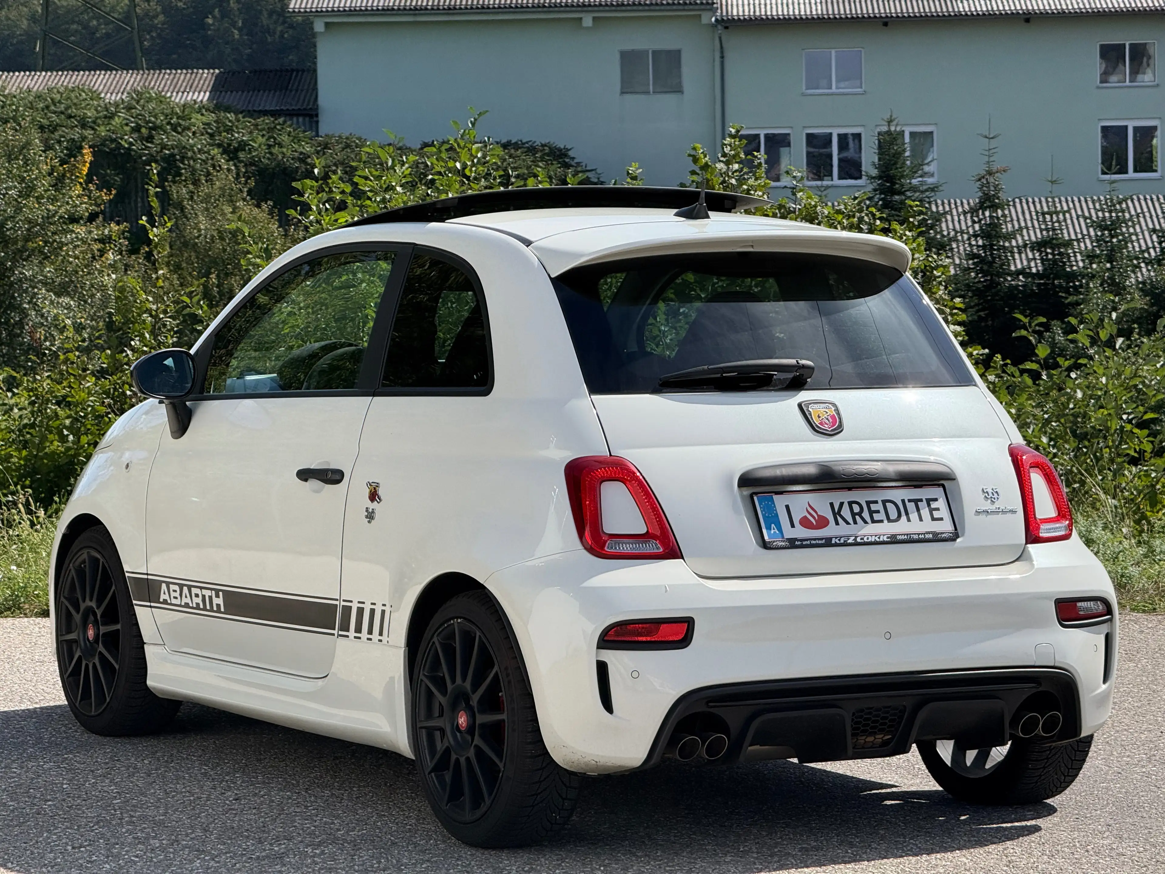 Abarth 500 595 Competizione - Top Optik - Finanzierung - Mega Sound — photo 3