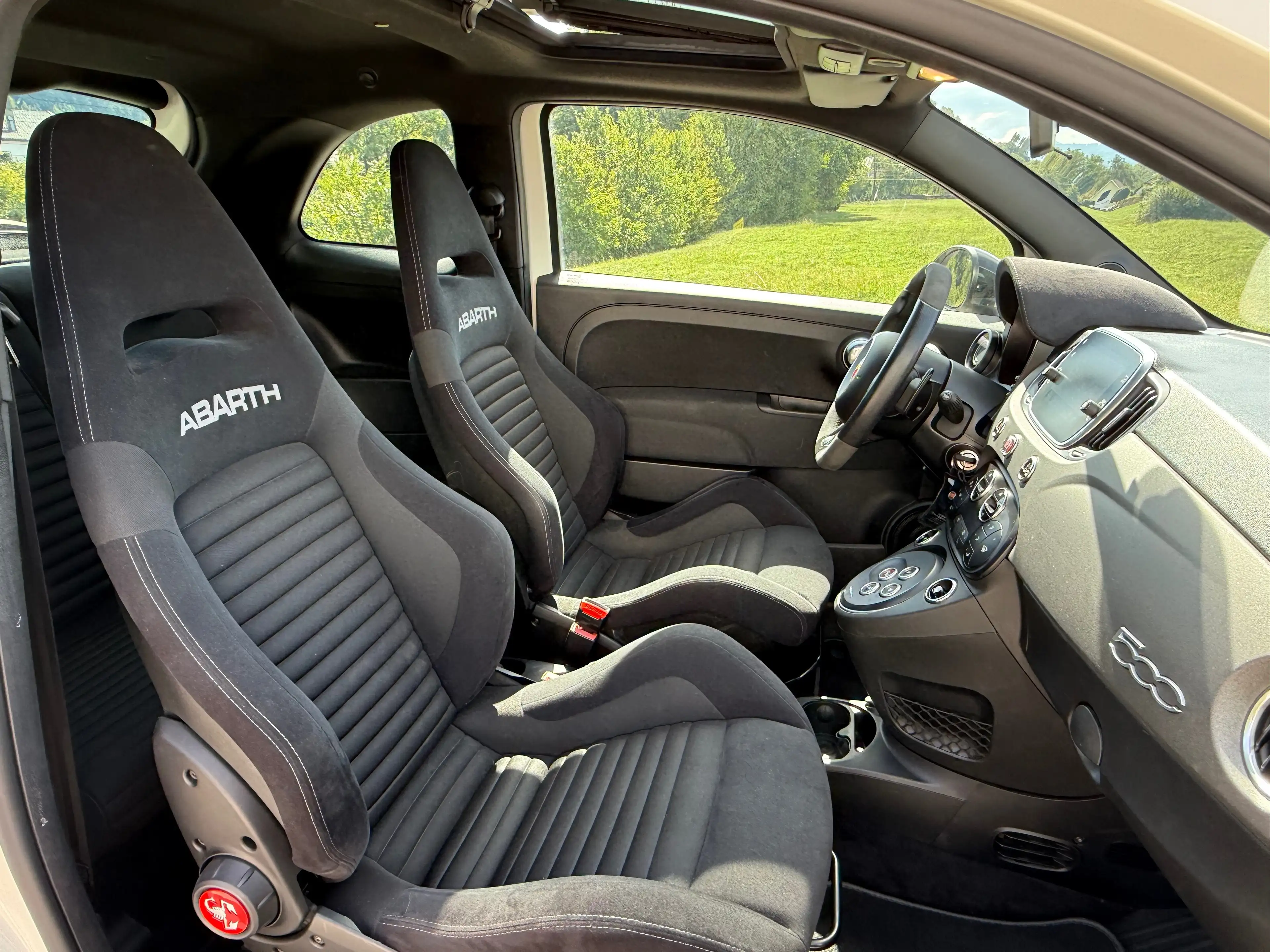 Abarth 500 595 Competizione - Top Optik - Finanzierung - Mega Sound — photo 13