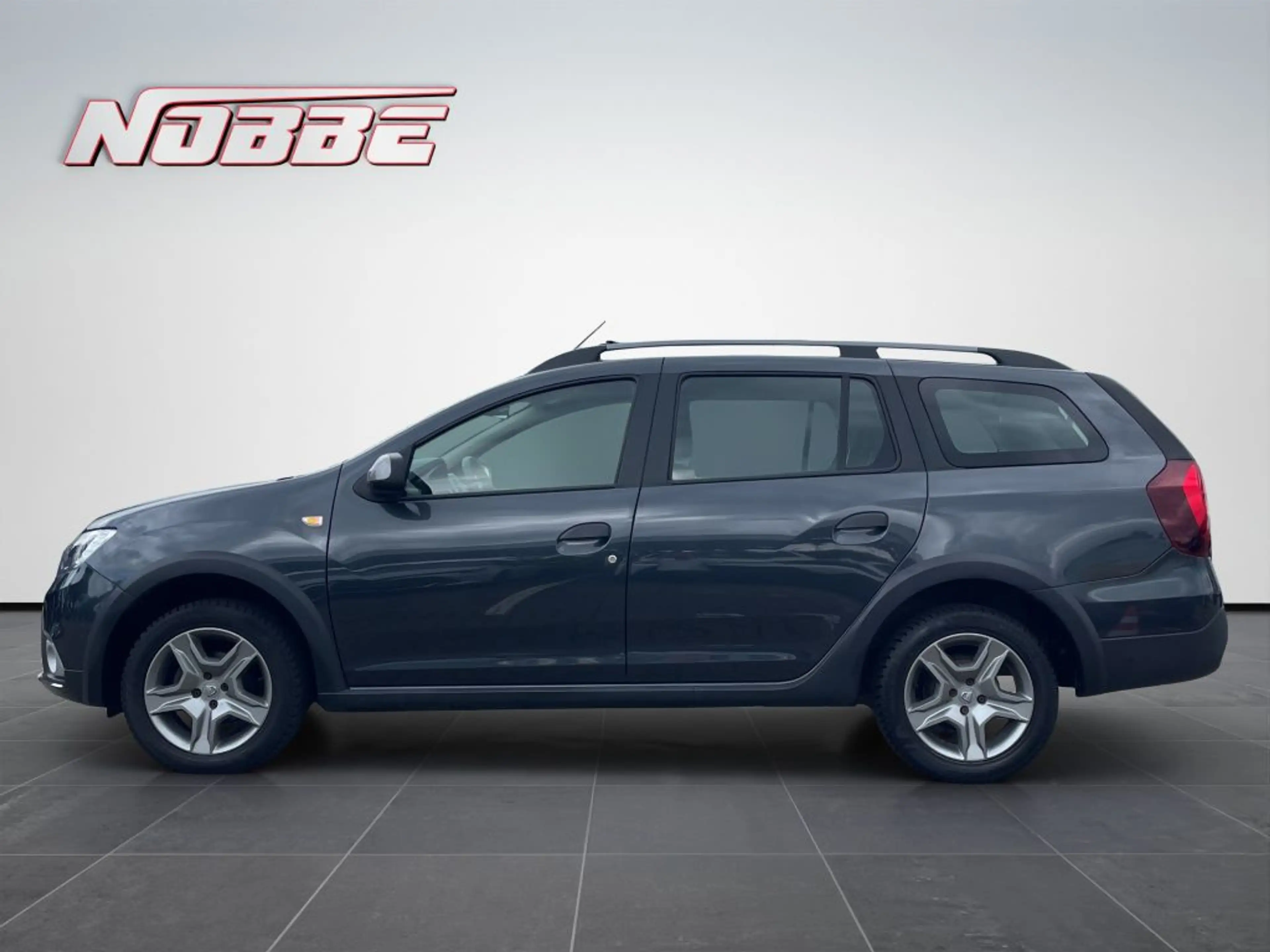 Dacia Logan MCV Blue dCi 95 Stepway — photo 2