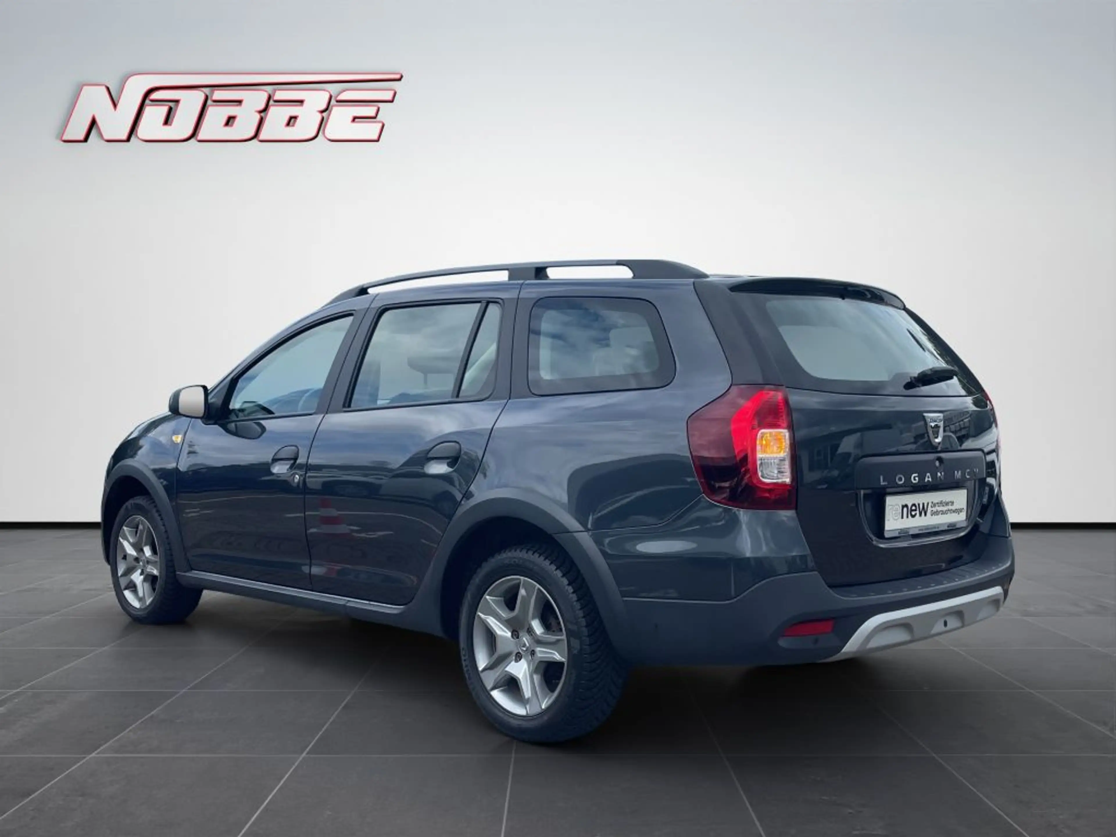 Dacia Logan MCV Blue dCi 95 Stepway — photo 3
