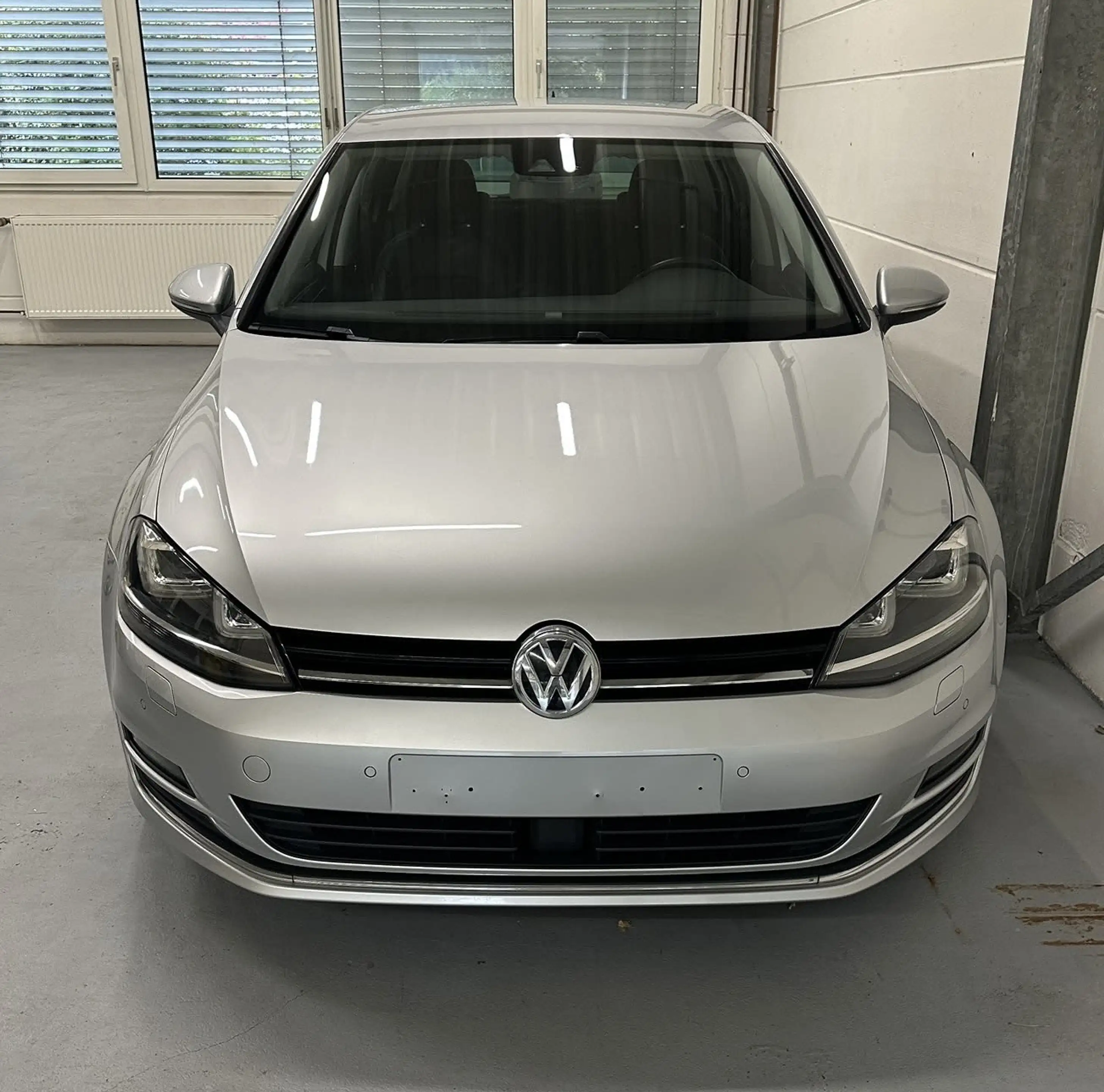 Volkswagen Golf Highline 2,0 TDI AUTOMATIK LEDER NAVI TOP ZUSTAND! — photo 2