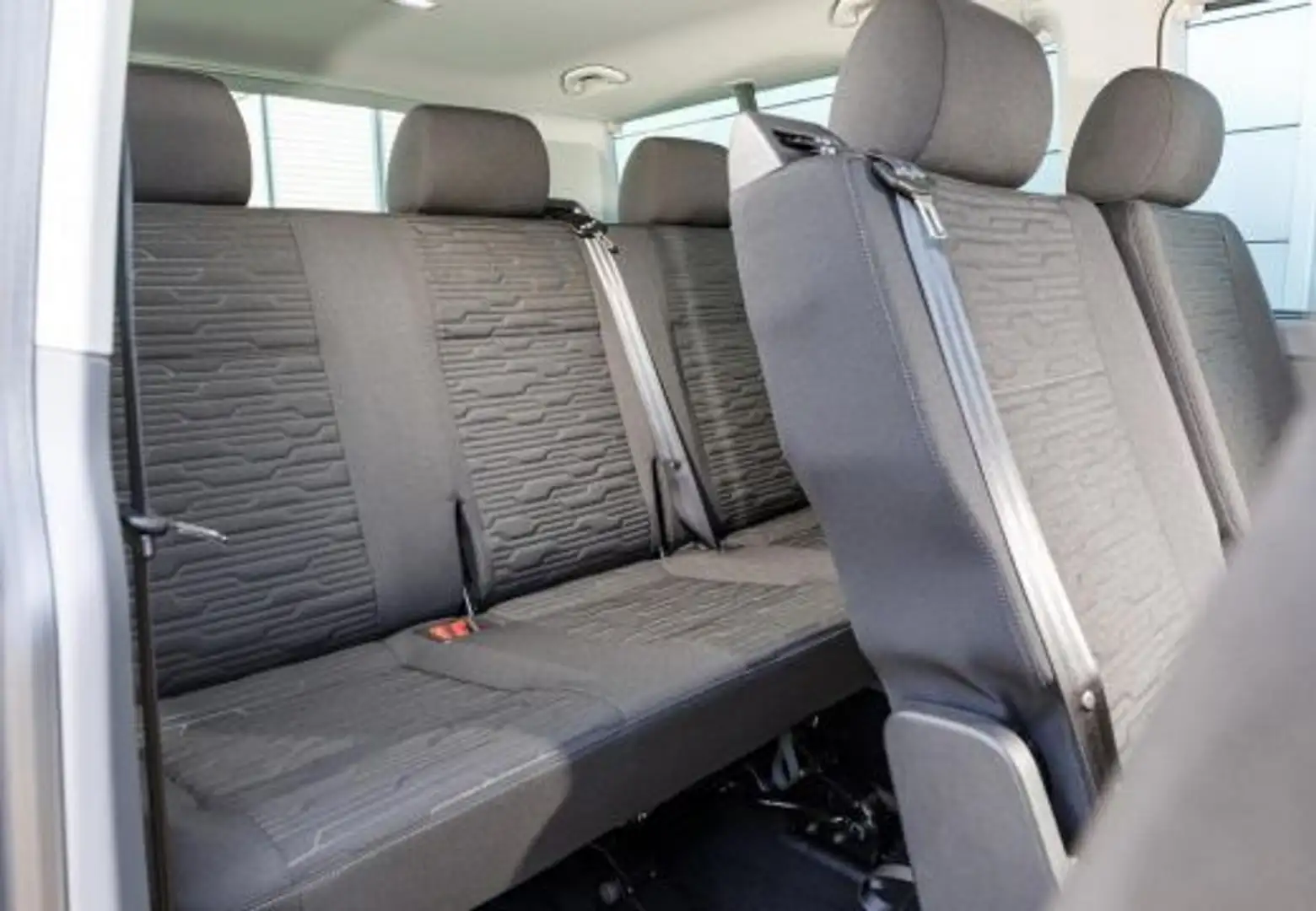 Volkswagen Caravelle Comercial 2.0TDI BMT Origin Batalla Cort Blanco - 2