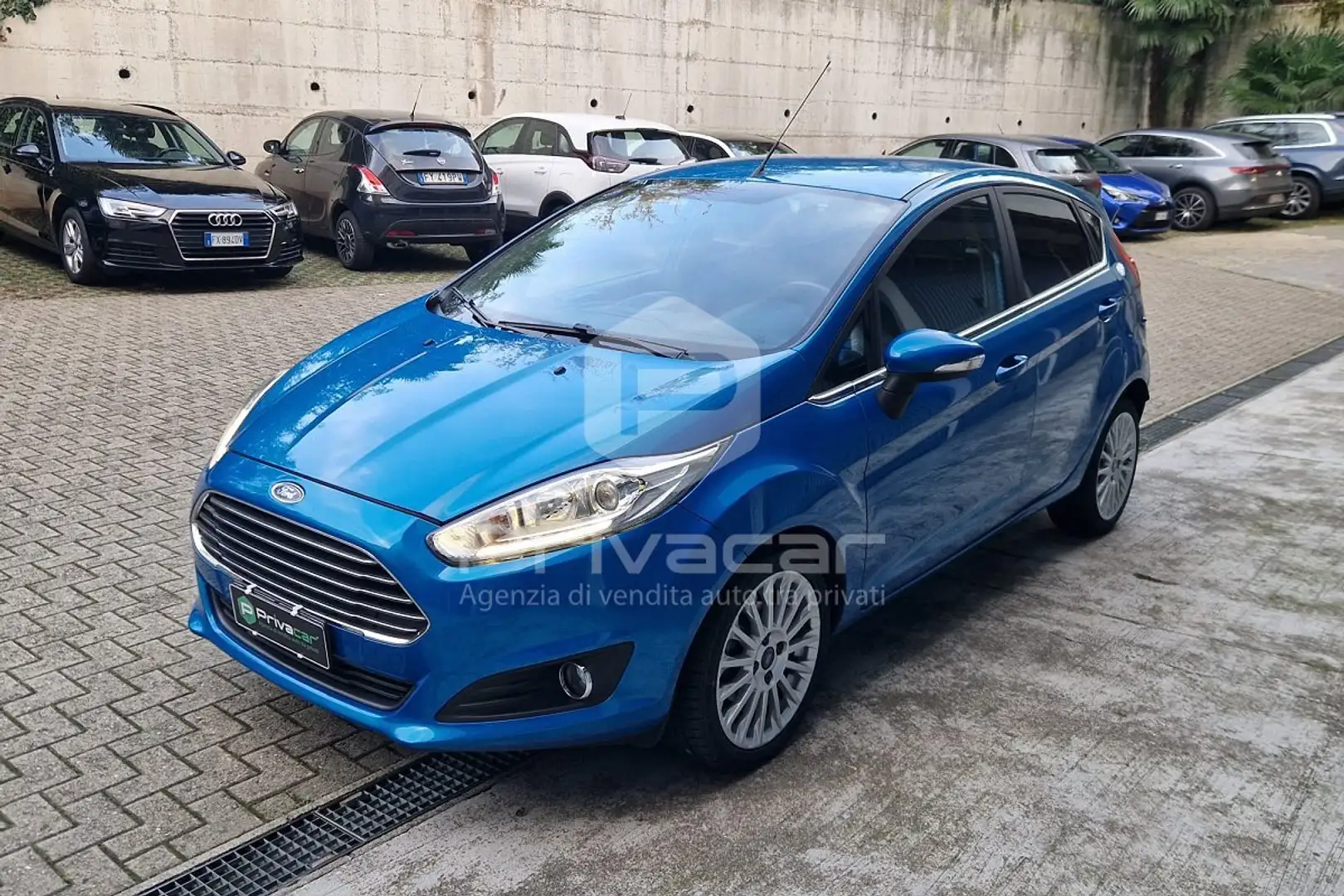 Ford Fiesta Fiesta 1.4 5 porte Bz.- GPL Bleu - 1