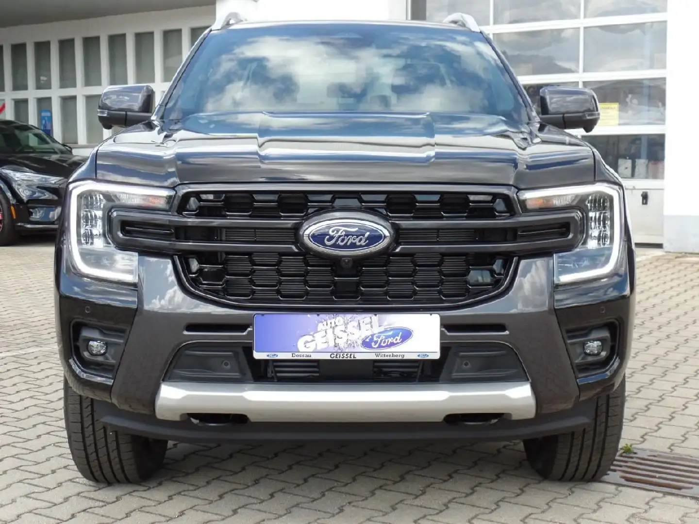 Ford Ranger Wildtrak e-4WD DoKa Auto LEDER NAVI Rollo Schwarz - 2