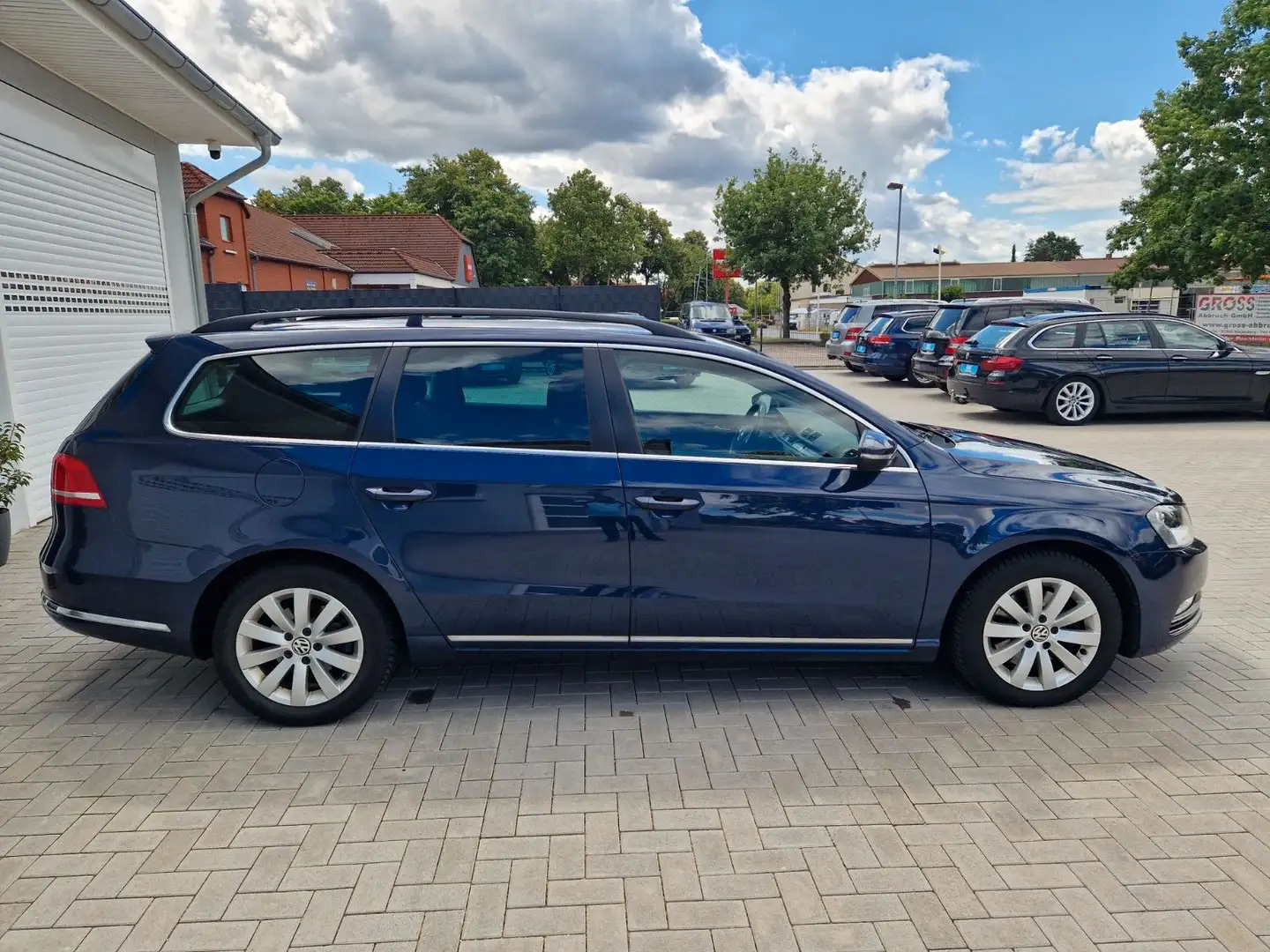 Volkswagen Passat Blue - 2