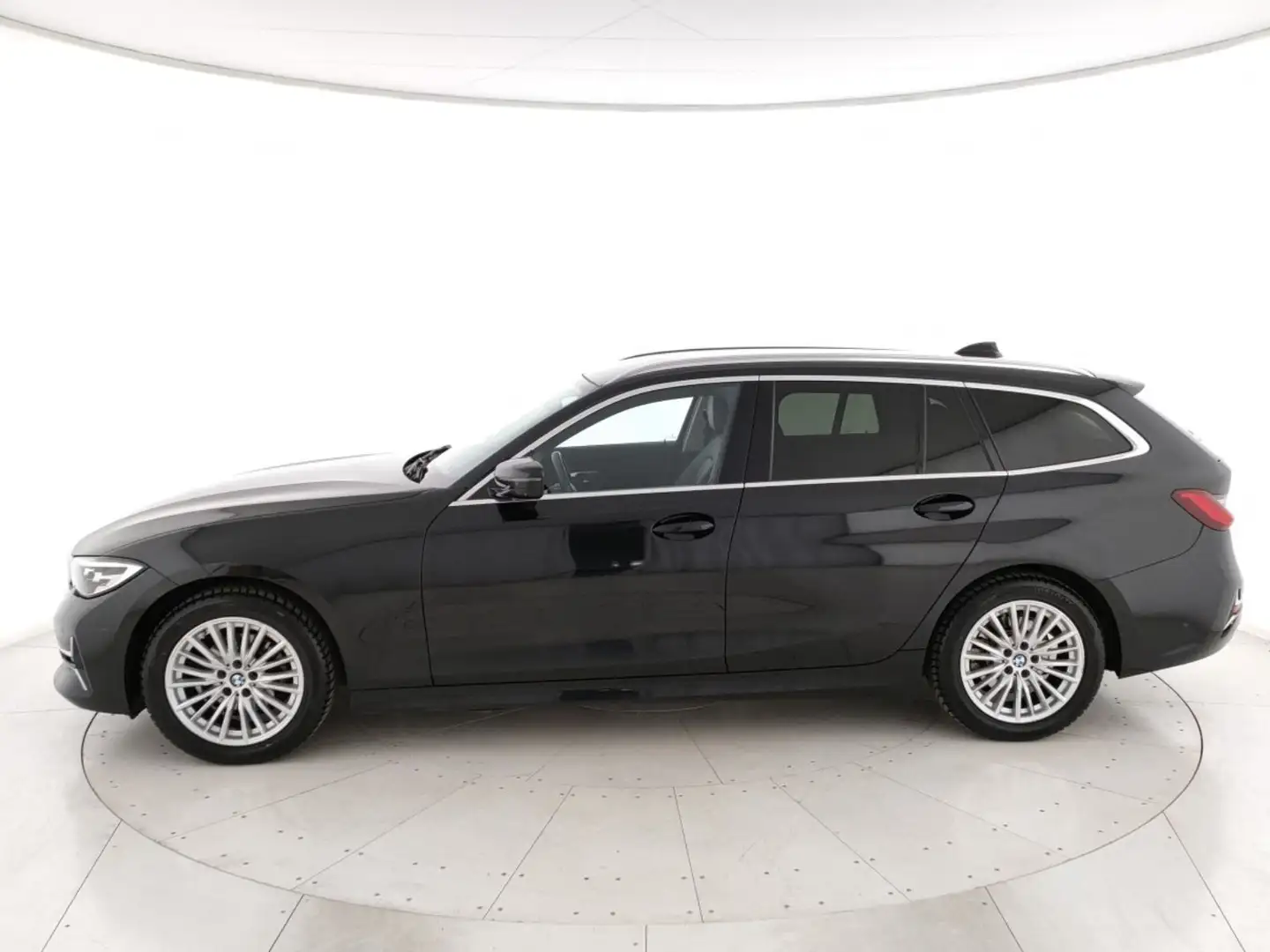 BMW 318 Serie 3 318d Touring mhev 48V Luxury auto Noir - 2