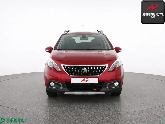 Peugeot 2008 view 8