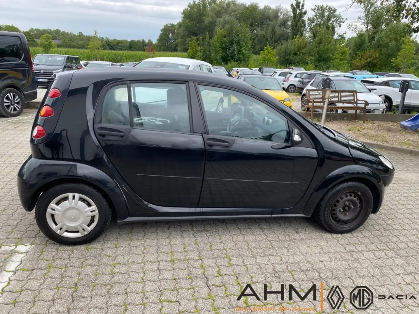smart forFour Basis 47kW 1.1 EXPORT/HÄNDLER Schwarz - 2